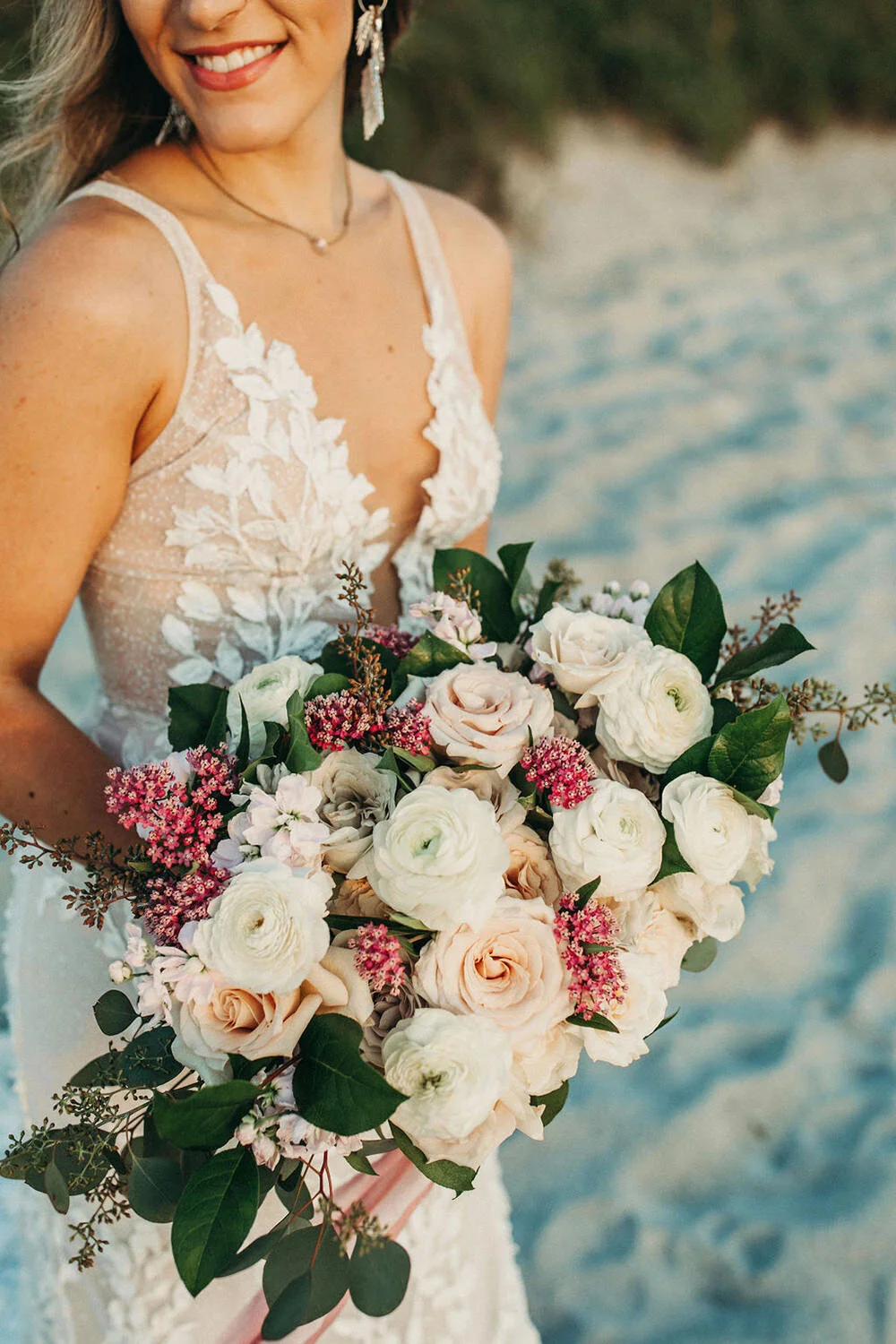 beach-wedding-bouquet-rhode-island.jpg