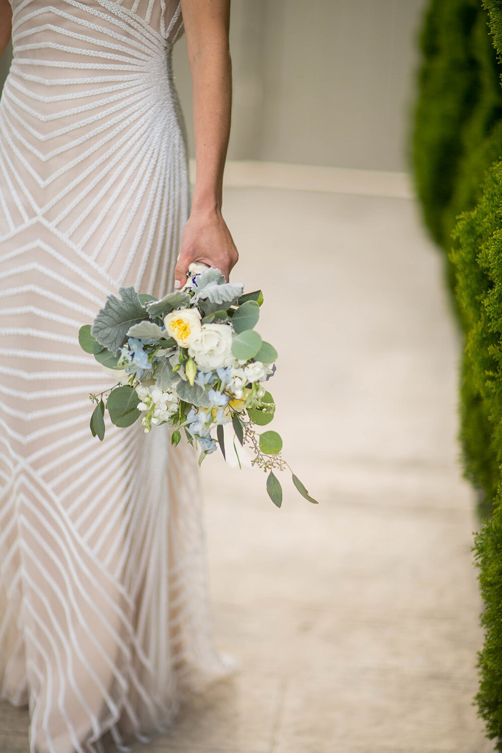 art-deco-dress-wedding-flowers.jpg