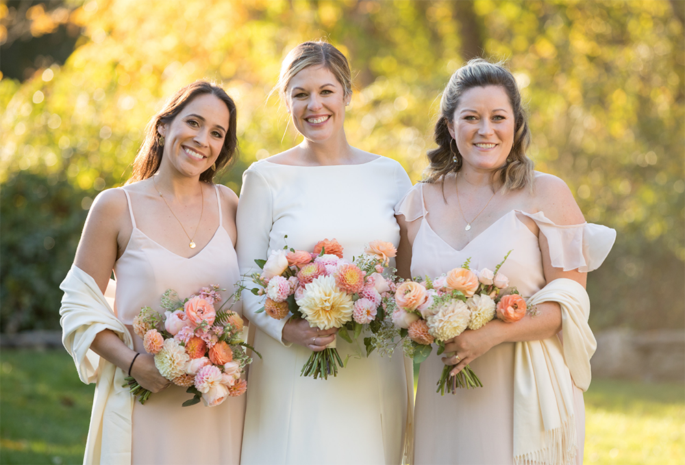 bridesmaid-flowers-ri.png