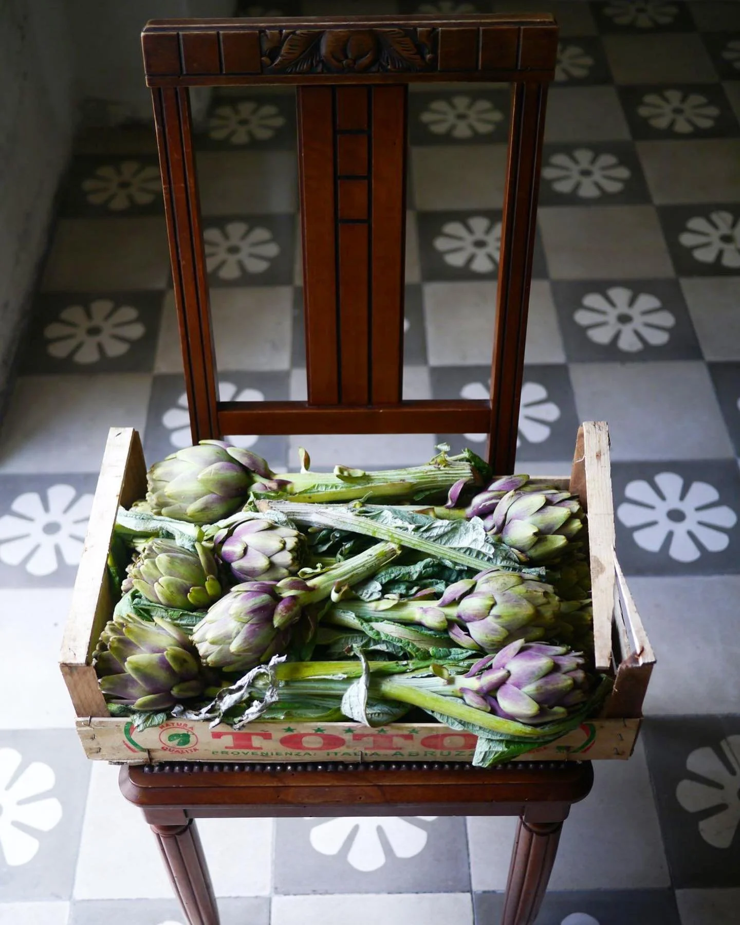 Artichoke season is here! Planning workshop menus to highlight one of our very favourite vegetables. ❤️