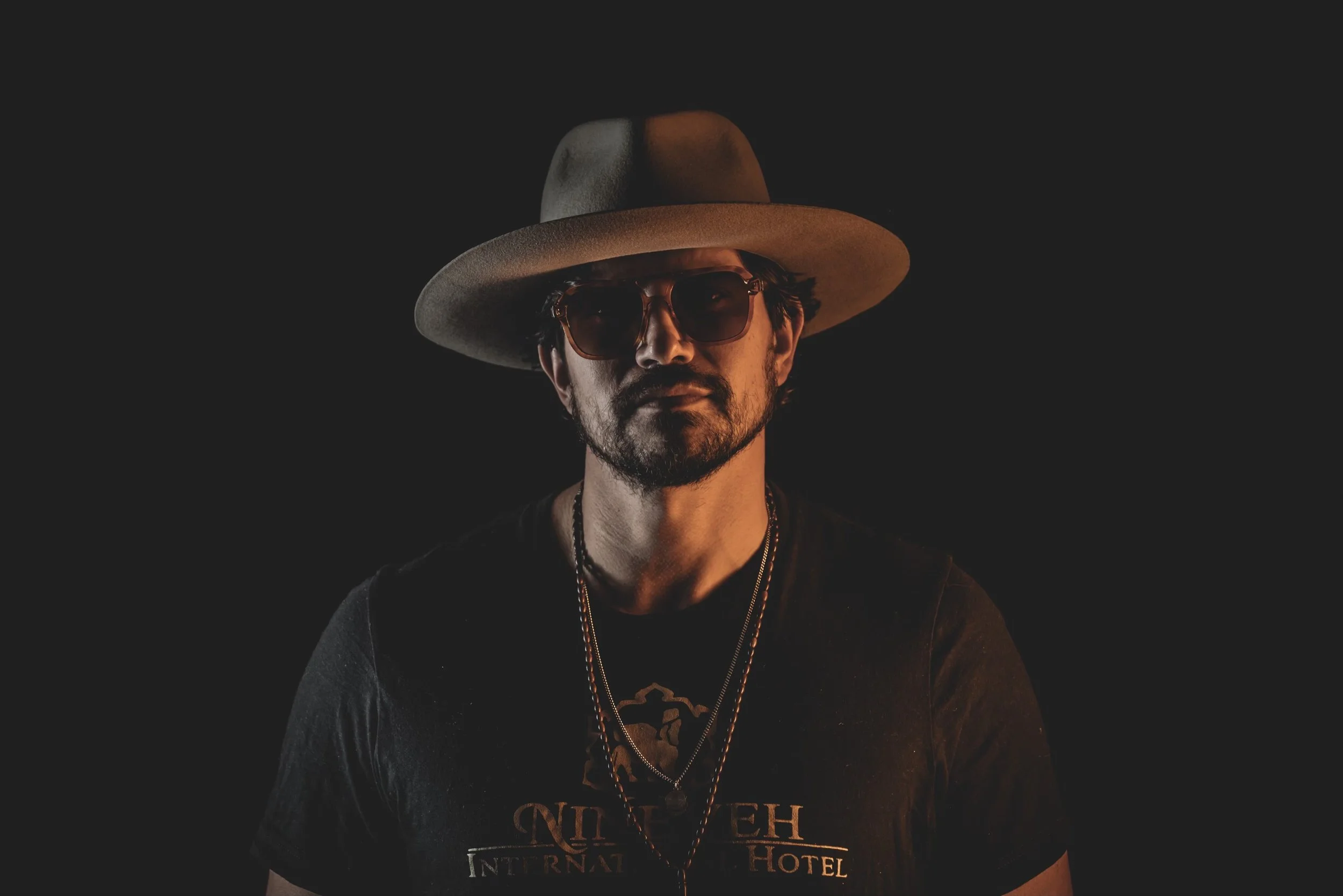 Mills Hardware - Hamilton