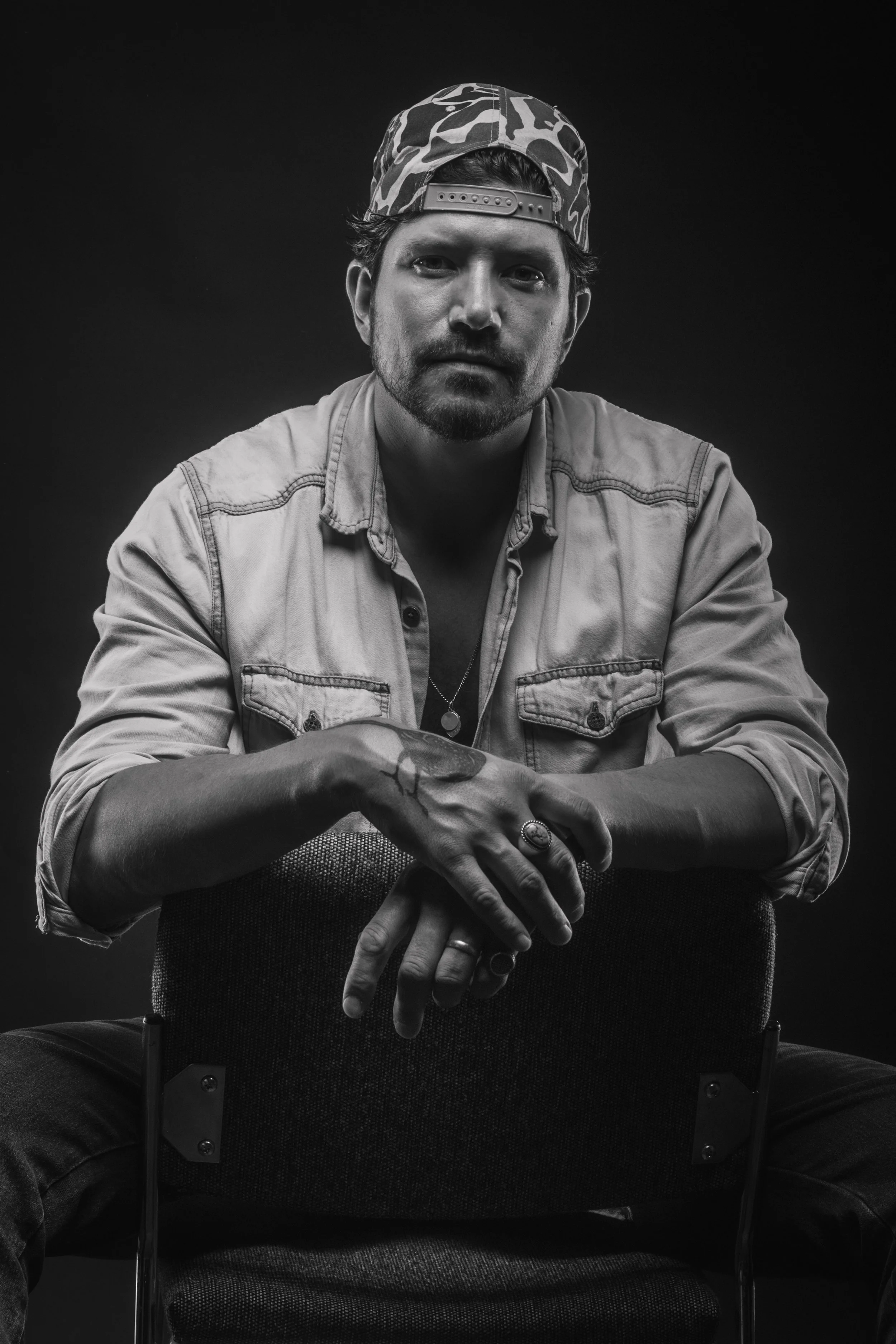 Dallas Alexander w/ Riley Anderson - The Redbird Brewing- Kelowna - BC - Canada 