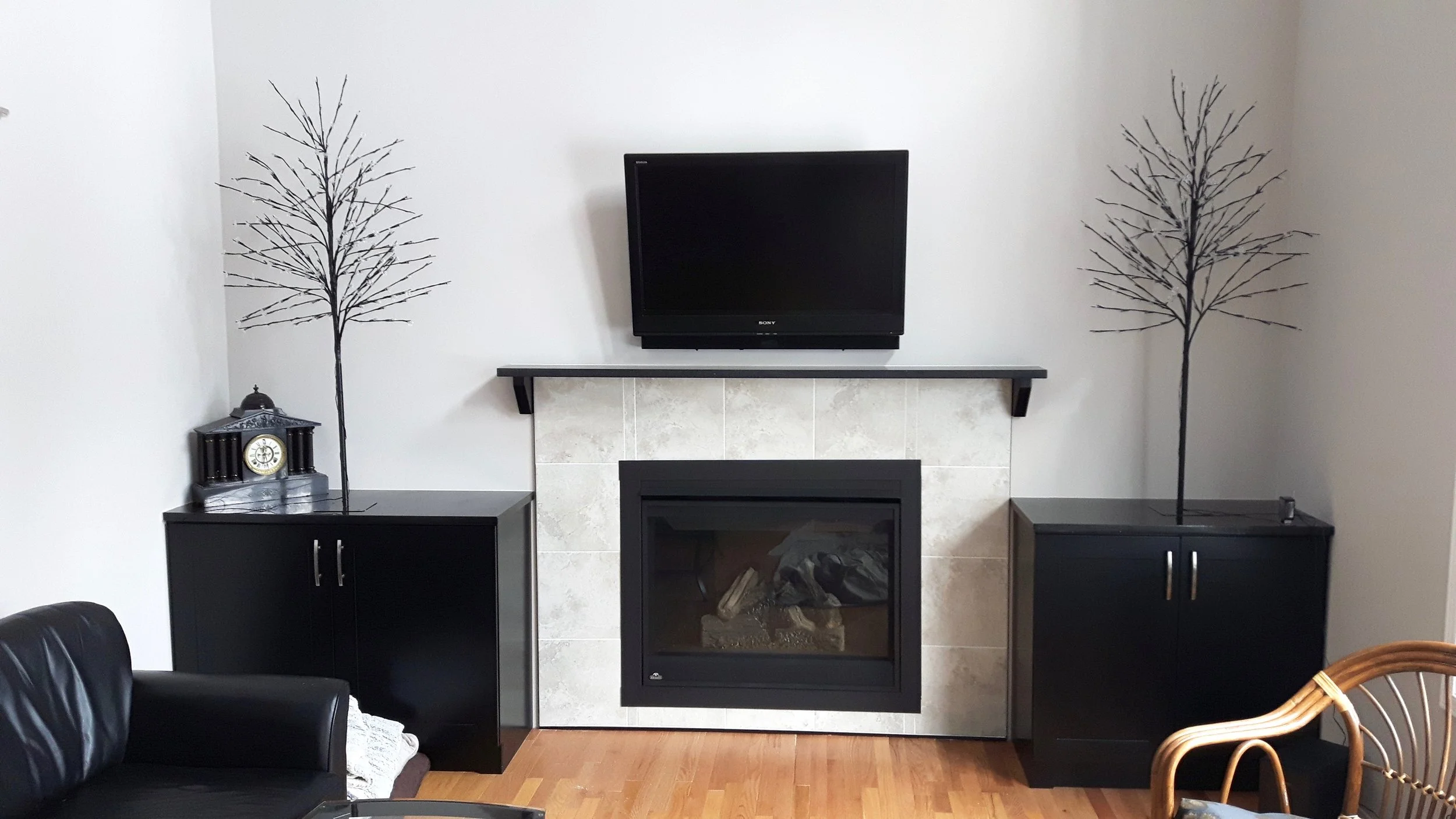 Custom Mantle