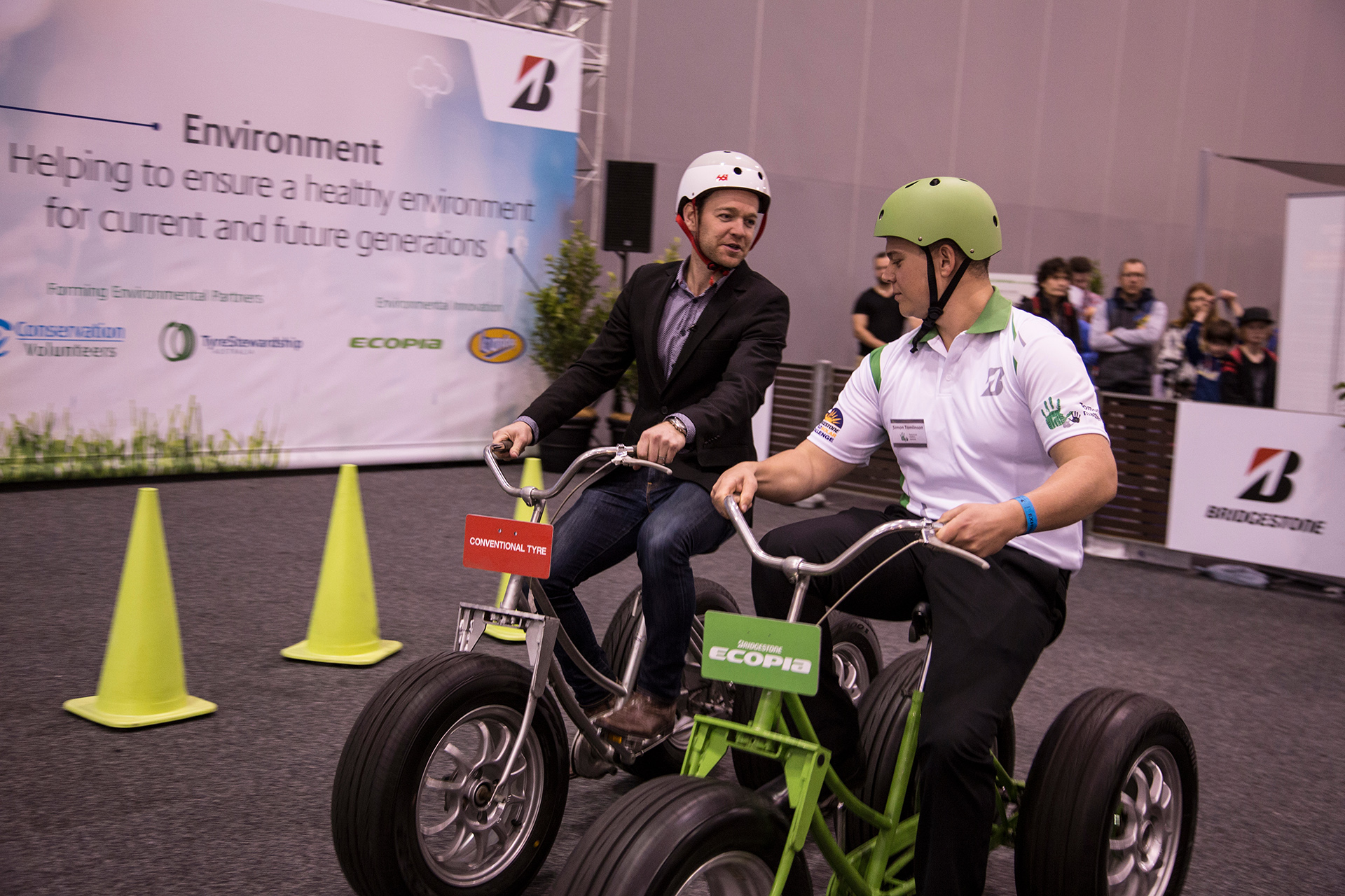 Lumino-Melbourne-Tech-Gadget-Expo-7376-1.jpg