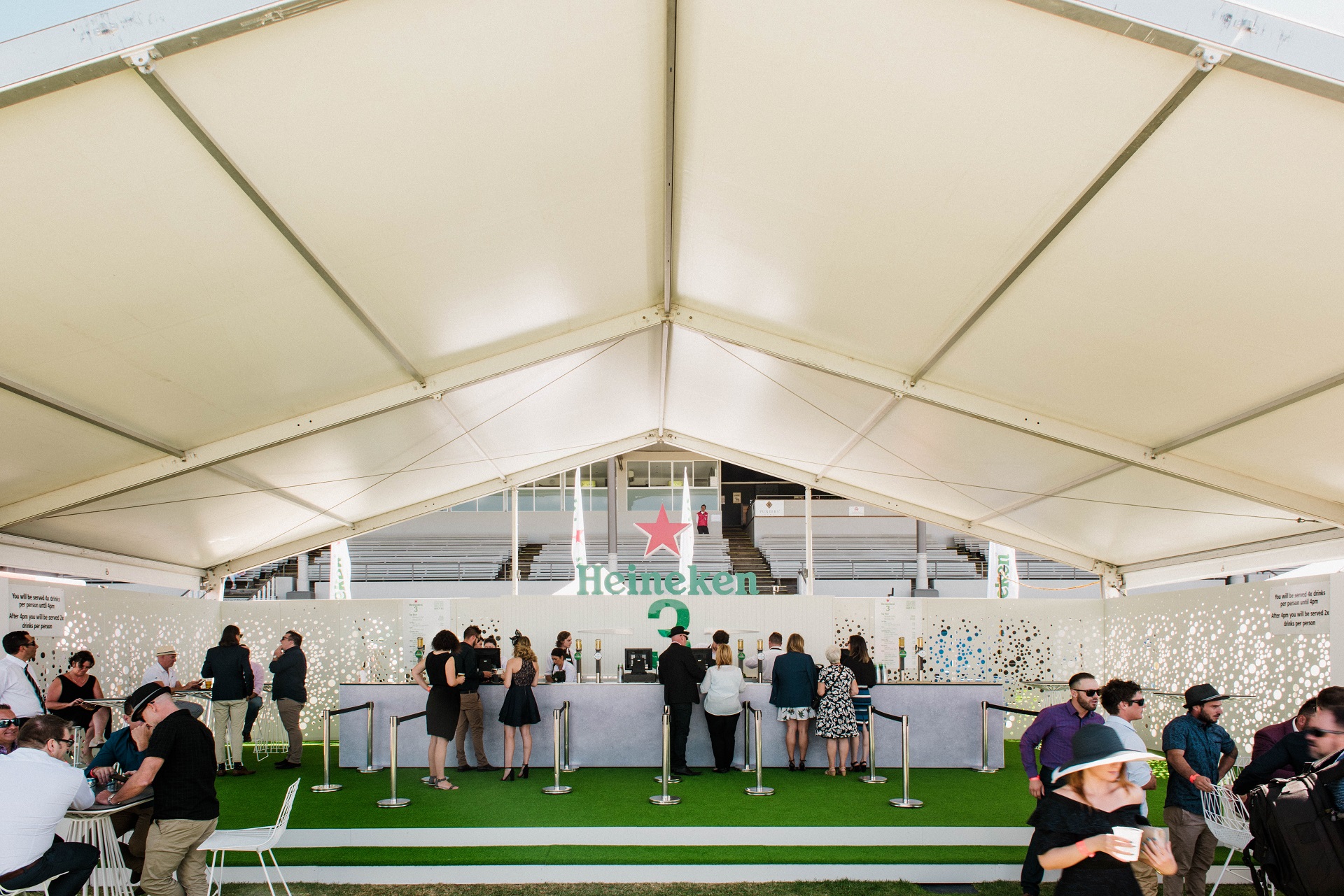 Lumino-Lion-Heineken-Adelaide Cup-006.jpg