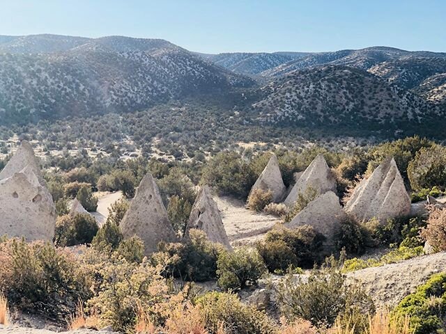 Our own Stonehenge in NM. These are the exact places where we draw inspiration for our original music. Surprises in the NM high desert. #nmtrue #desertvibes #originalmusic #desertrootsmusic #ourbackyard #oxygenonembers #oxygenonembersmusic #nmartist