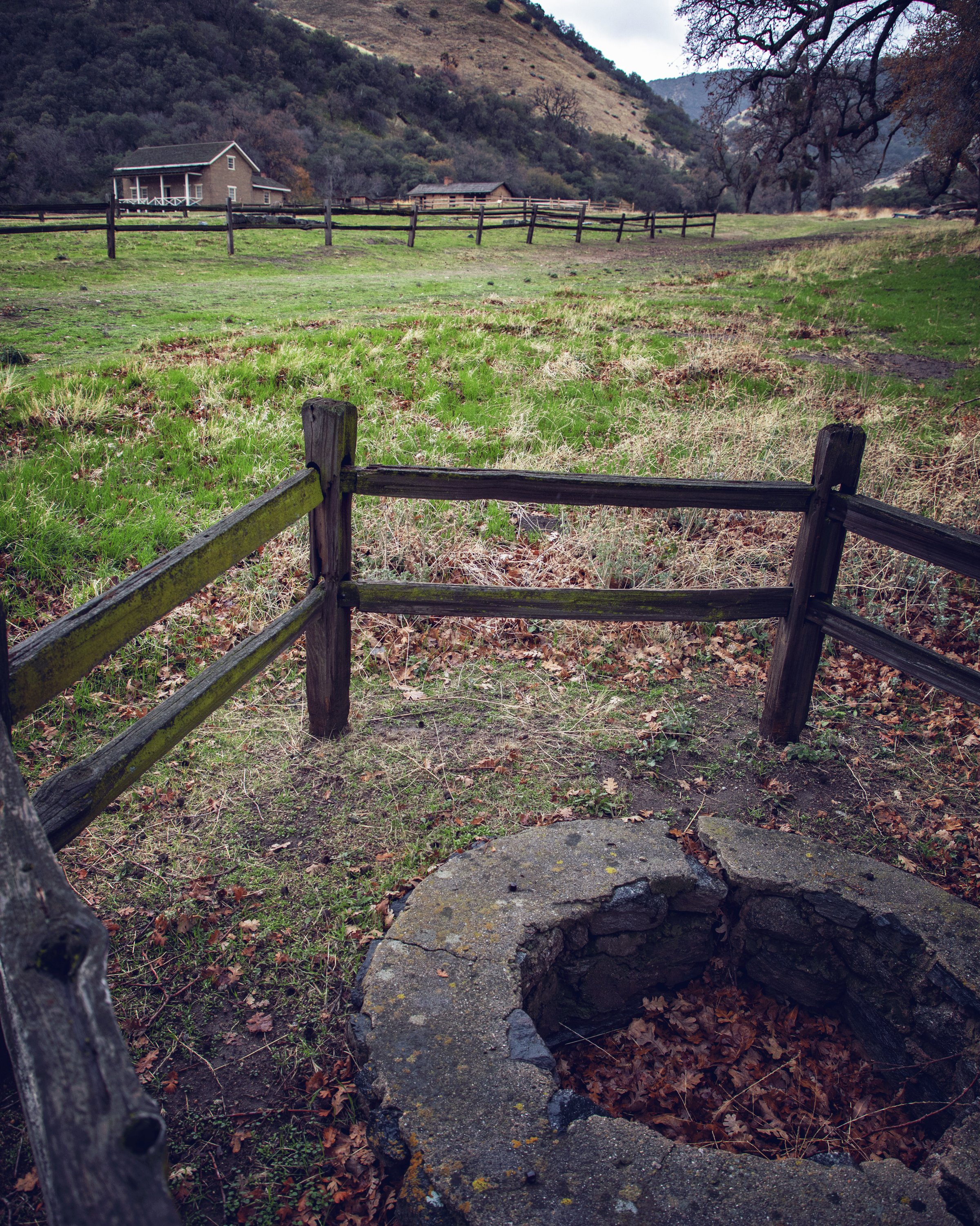 Fort Tejon State Historic Park Parking