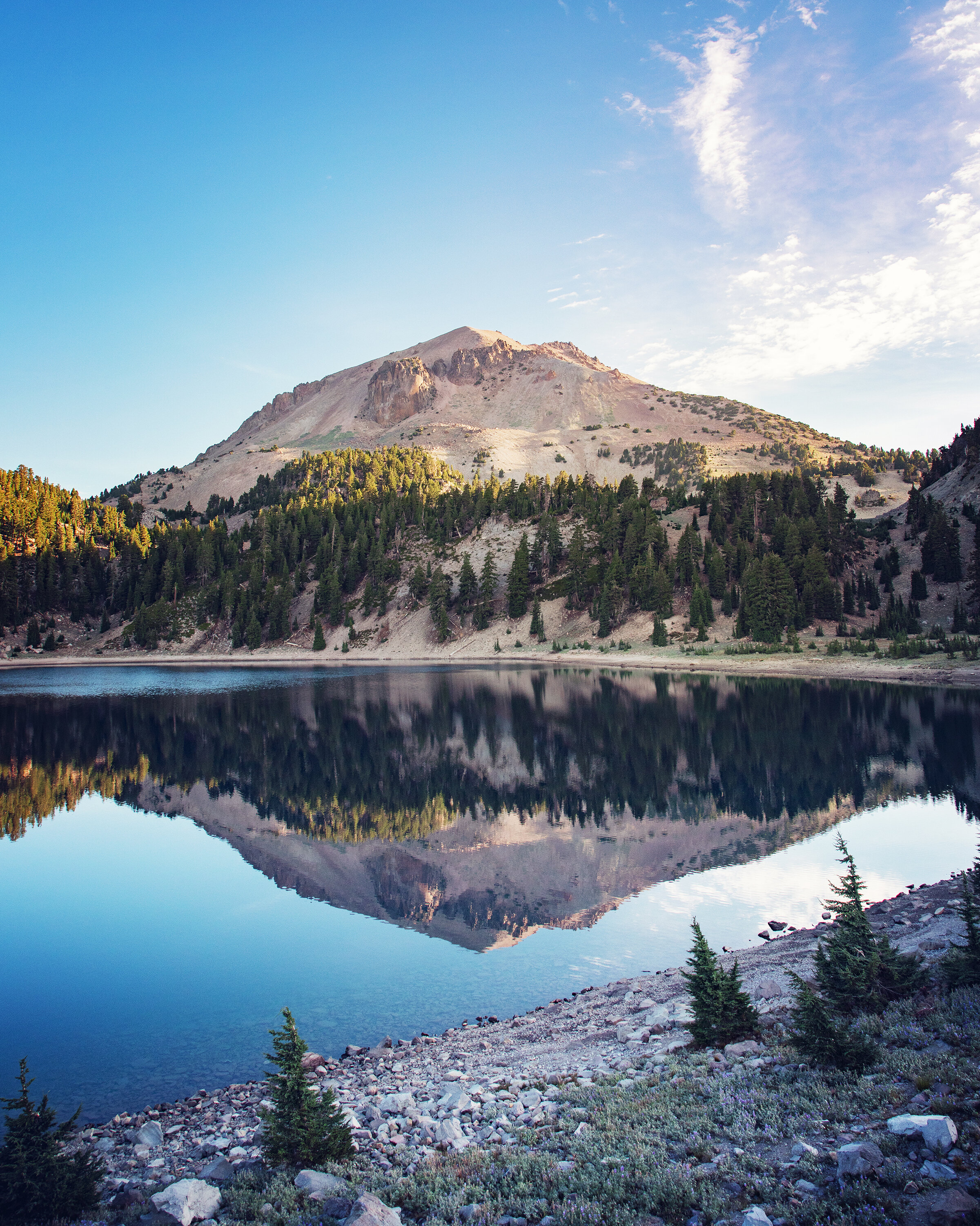 6 Favorite Lakes in Lassen Volcanic Park