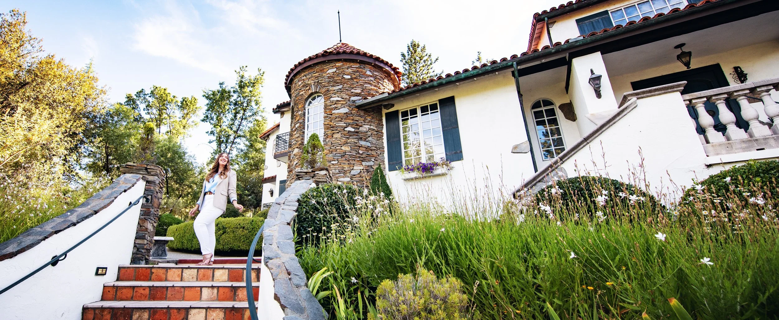 Complete Hotel Guide for Yosemite's Southern Gateway
