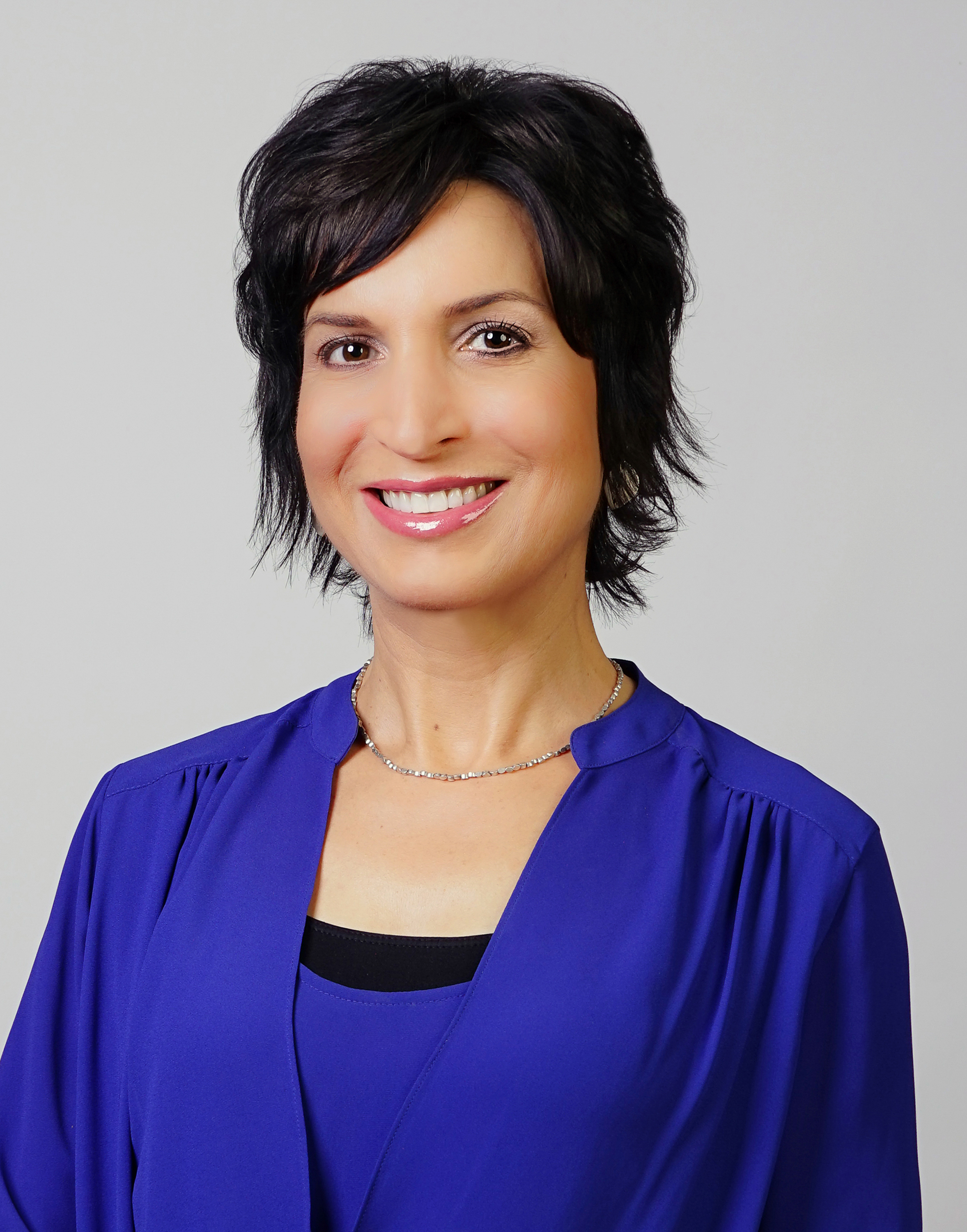 Gina2-2.jpg