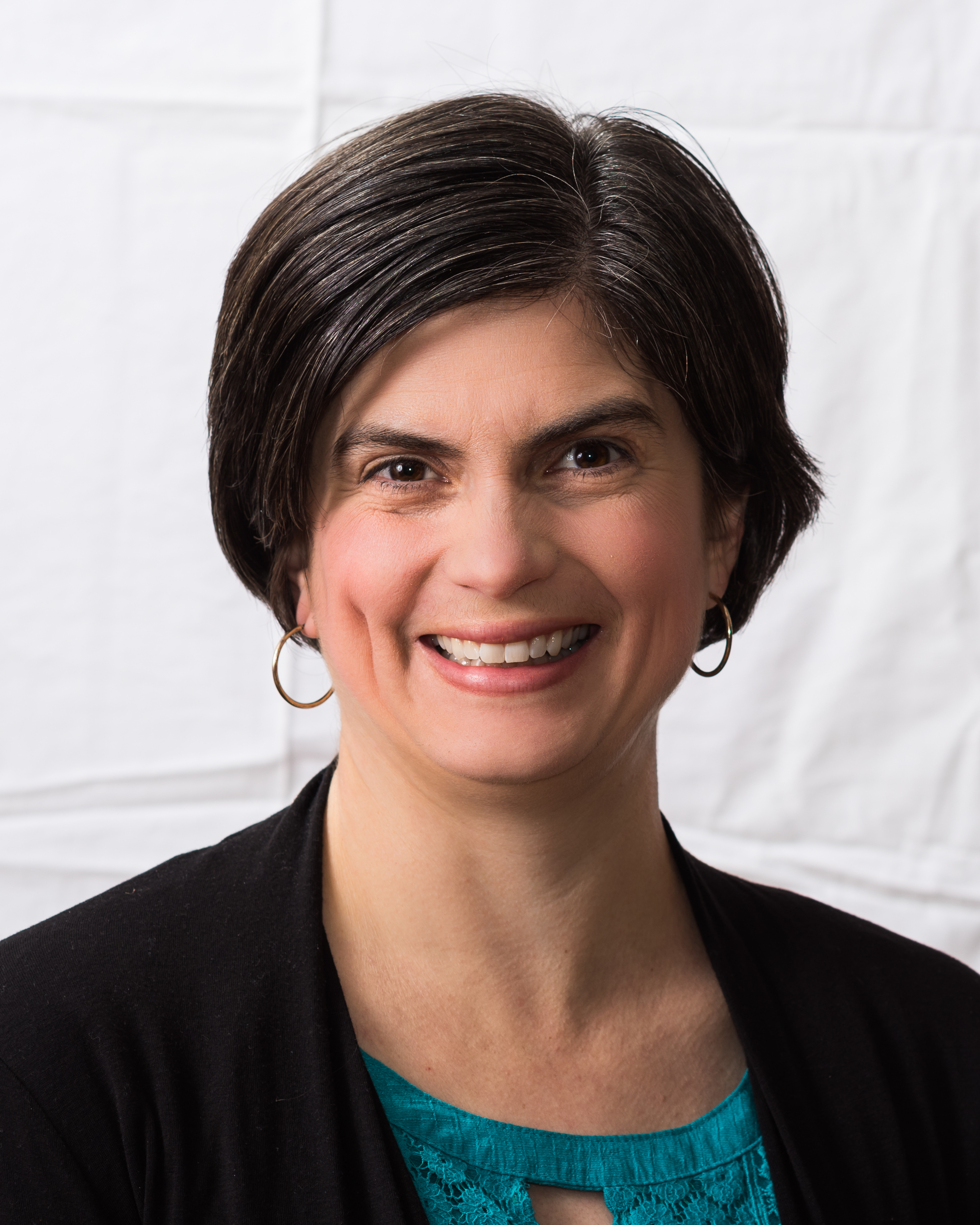 Amy Reed headshot.jpg