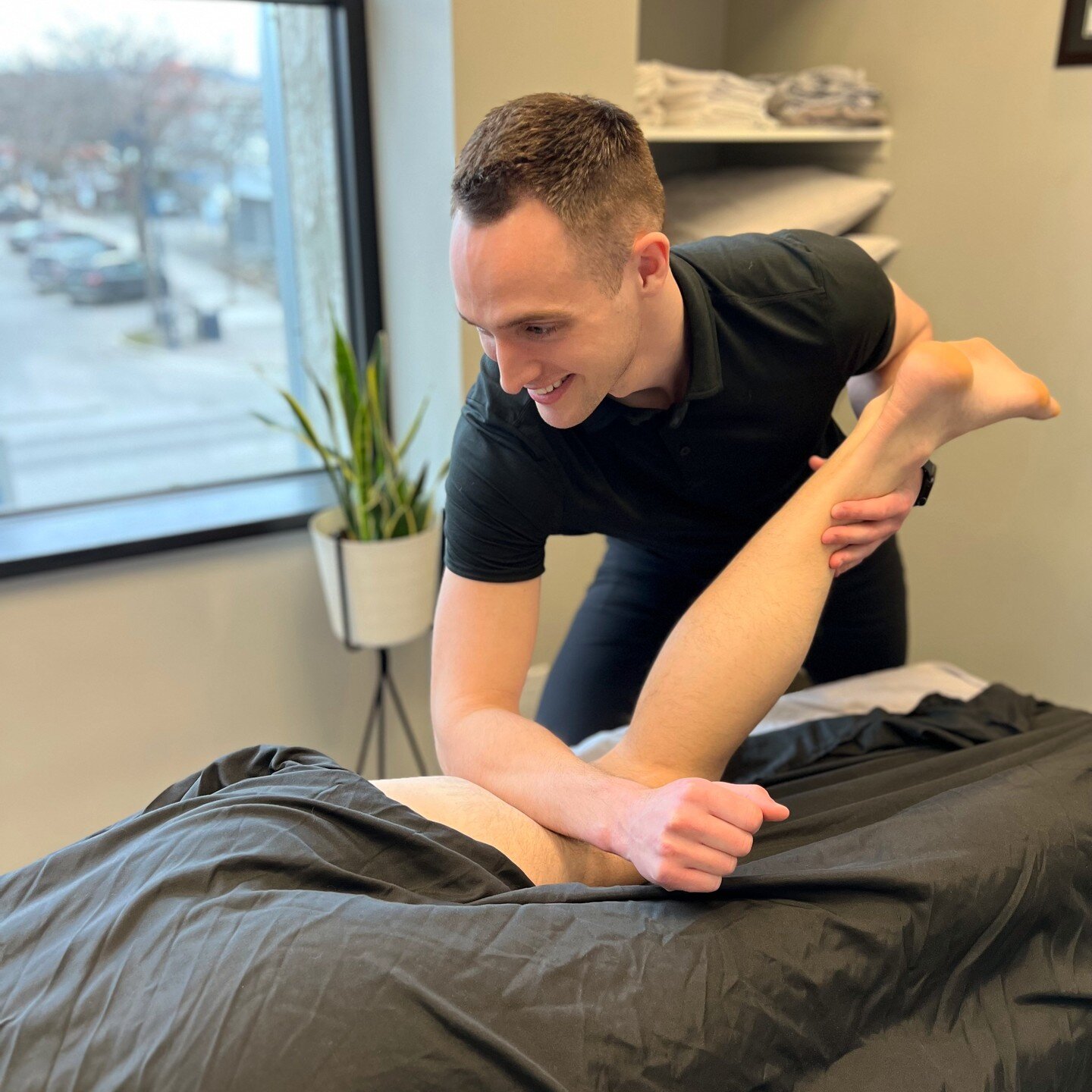 Garrett, our registered massage therapist, is currently accepting new patients. With a focus on sports injury and deep tissue massage, Garrett has the skills and expertise to help you recover from injuries and prevent future problems. 
He uses variou