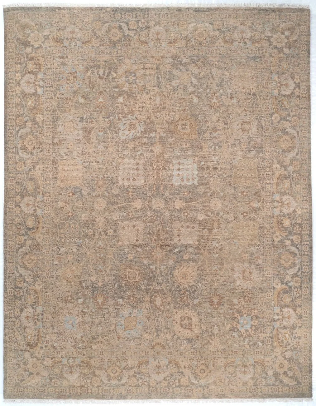 8'x10'2" Laana, Transitional