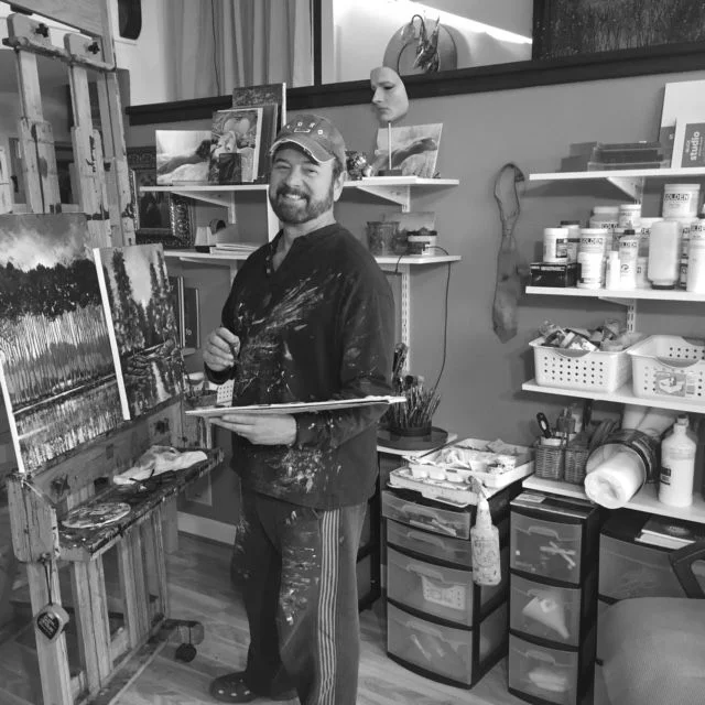 Ford Smith As the son of an Air Force serviceman stationed in a small Japanese village, Ford’s artistic sensibilities began to take root under the nurturing eye of an elderly Japanese painter when he was just twelve. After graduating from the University of Mississippi with a BFA in painting, Ford moved to Atlanta, Georgia where he realized a natural talent for photography. During the late 70’s and 80’s Ford established his reputation as Atlanta’s premier fashion and commercial photographer. 