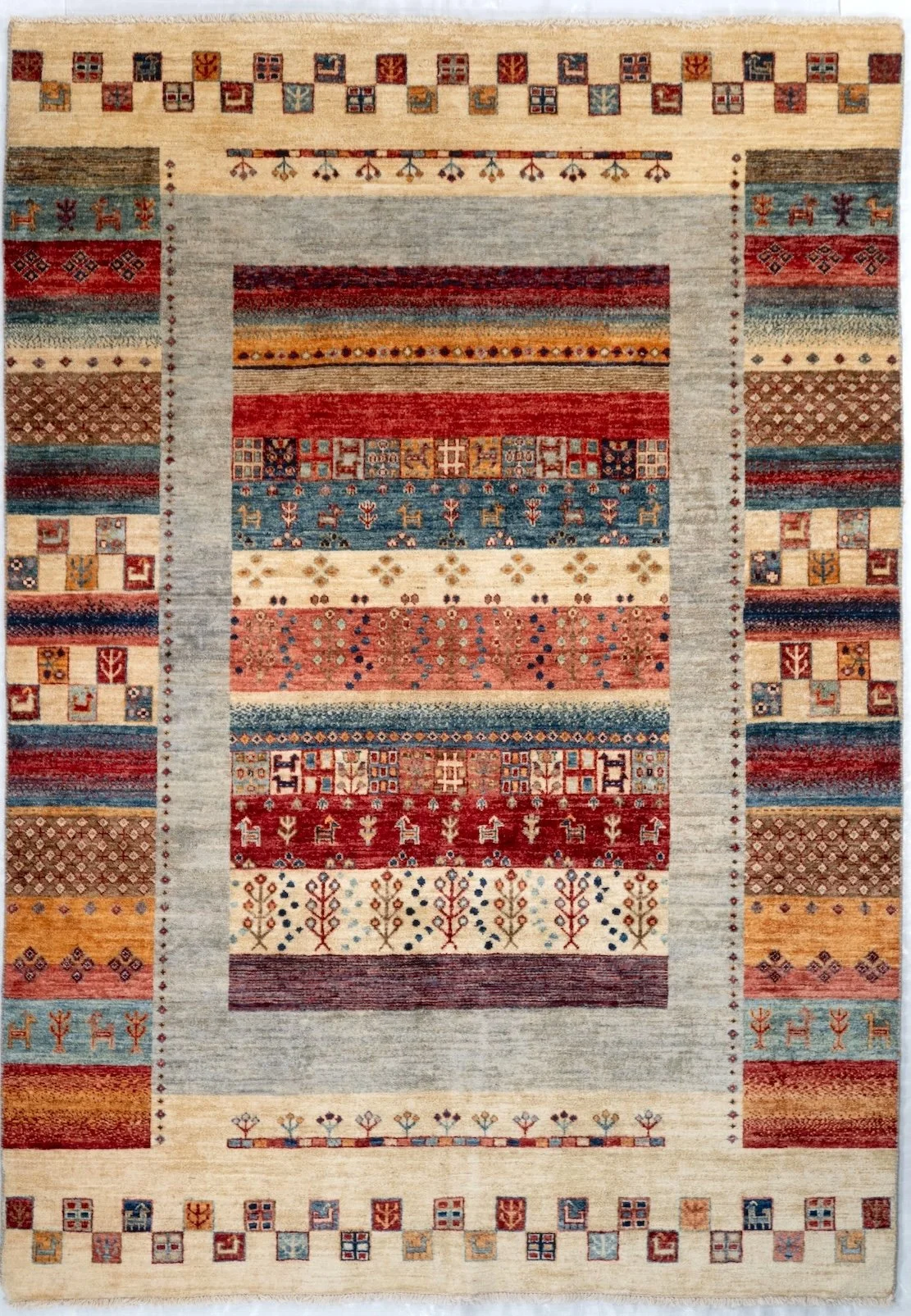 5'8"x7'10" Luri, Tribal