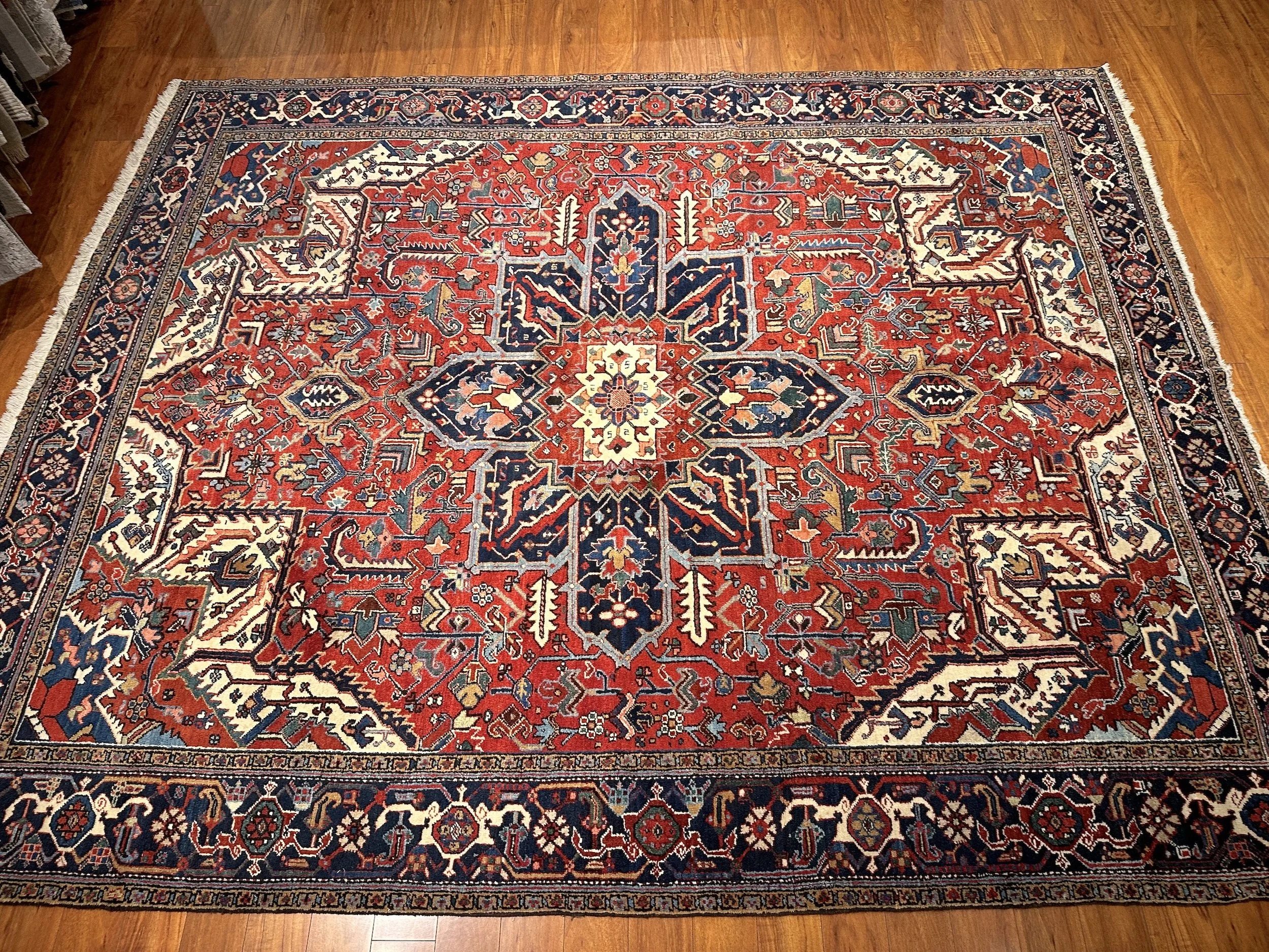 9'X12' Heriz, Antique — Antique