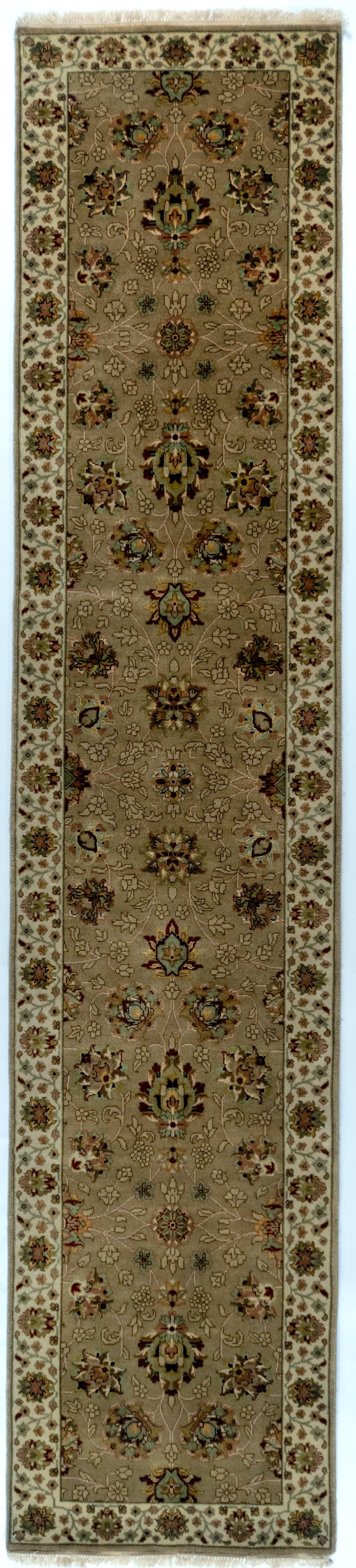 2'7"x12' Tabriz, Classic