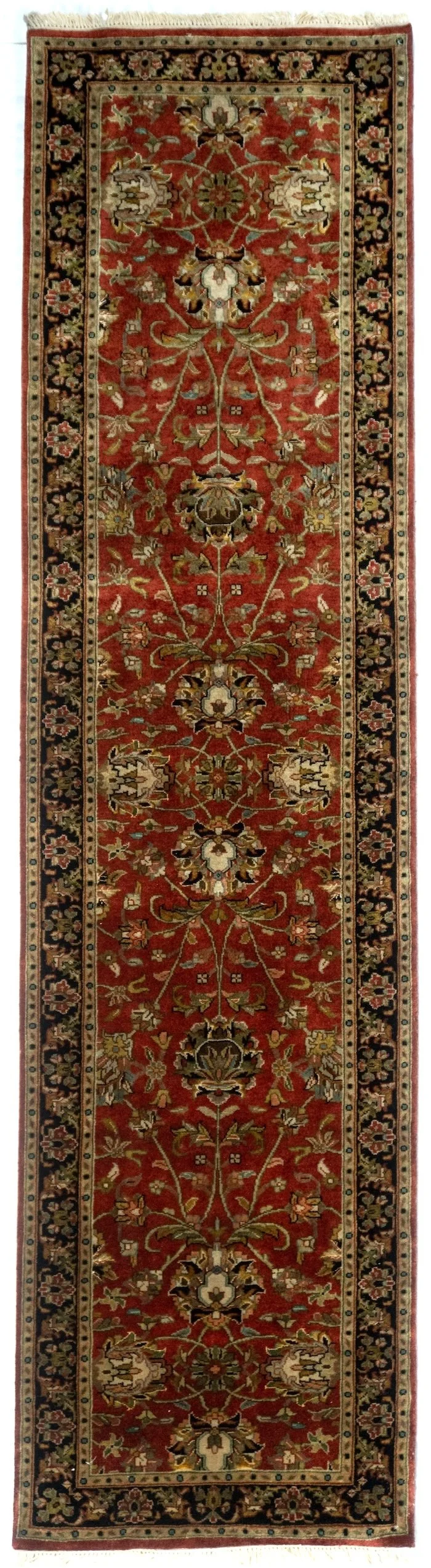 2'7"x9'9" Tabriz, Classic