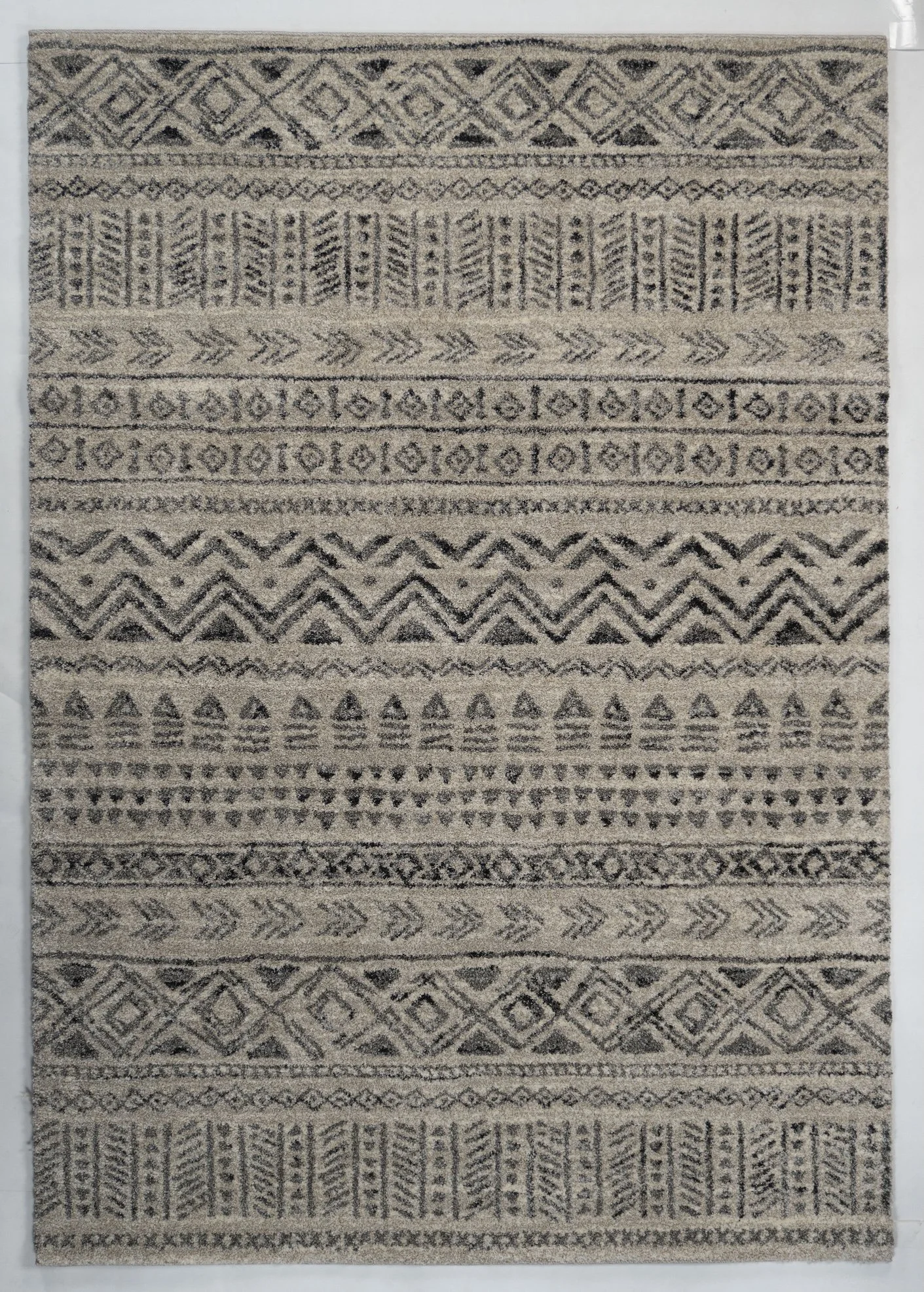 5'3"x7'7" Tangier, Transitional