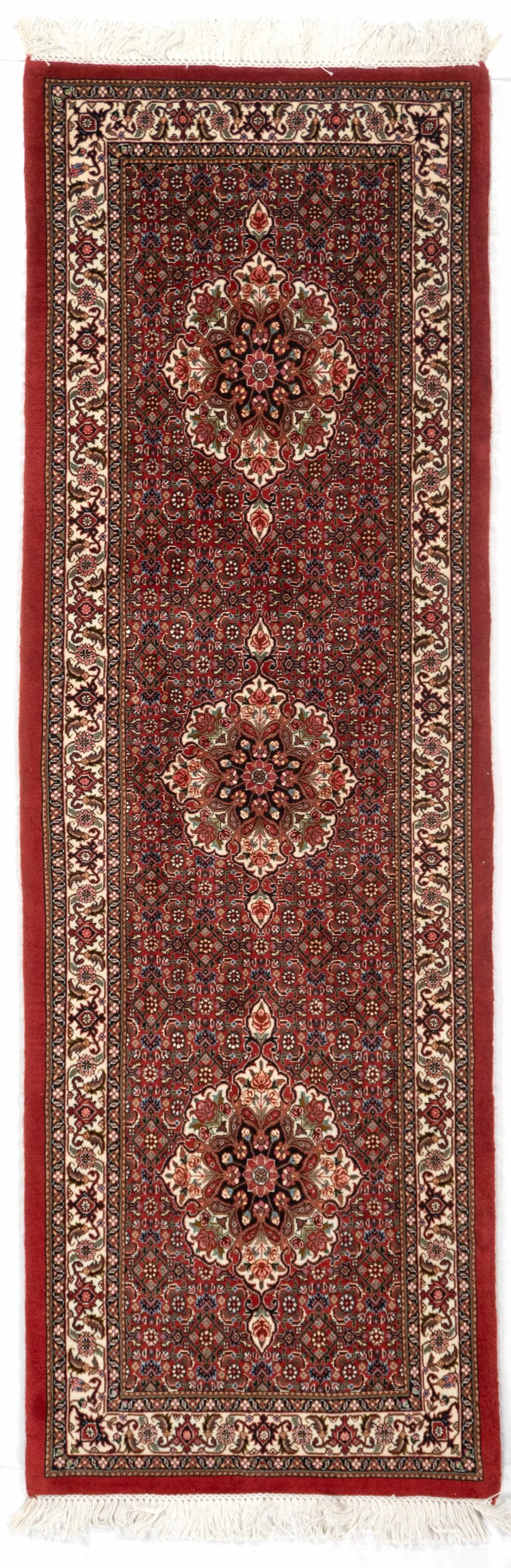 2'5"x7'5" Bijar, Classic