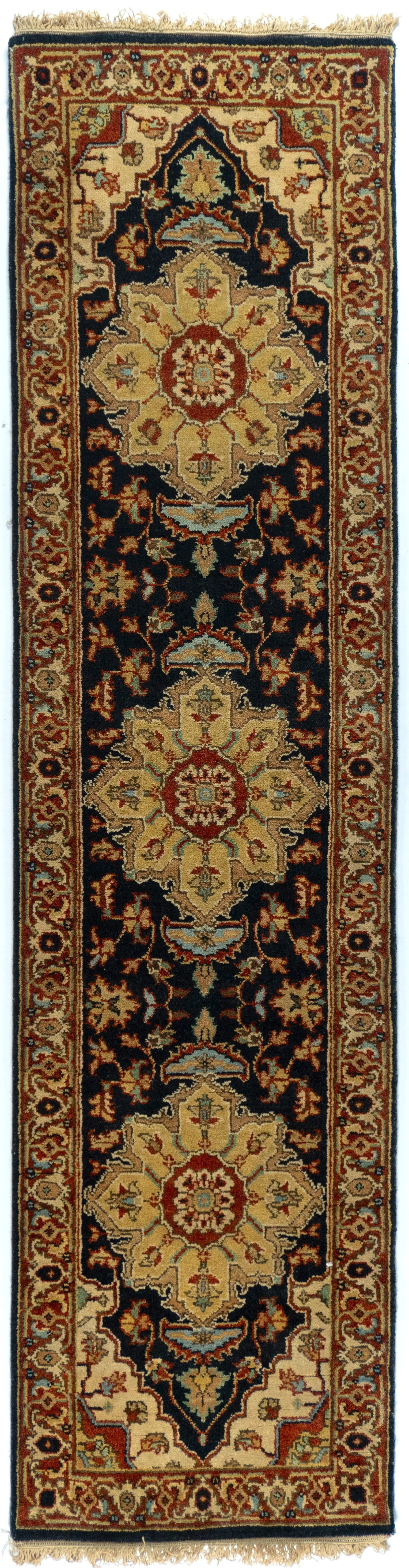 2'7"x9'11" Bergama, Tribal