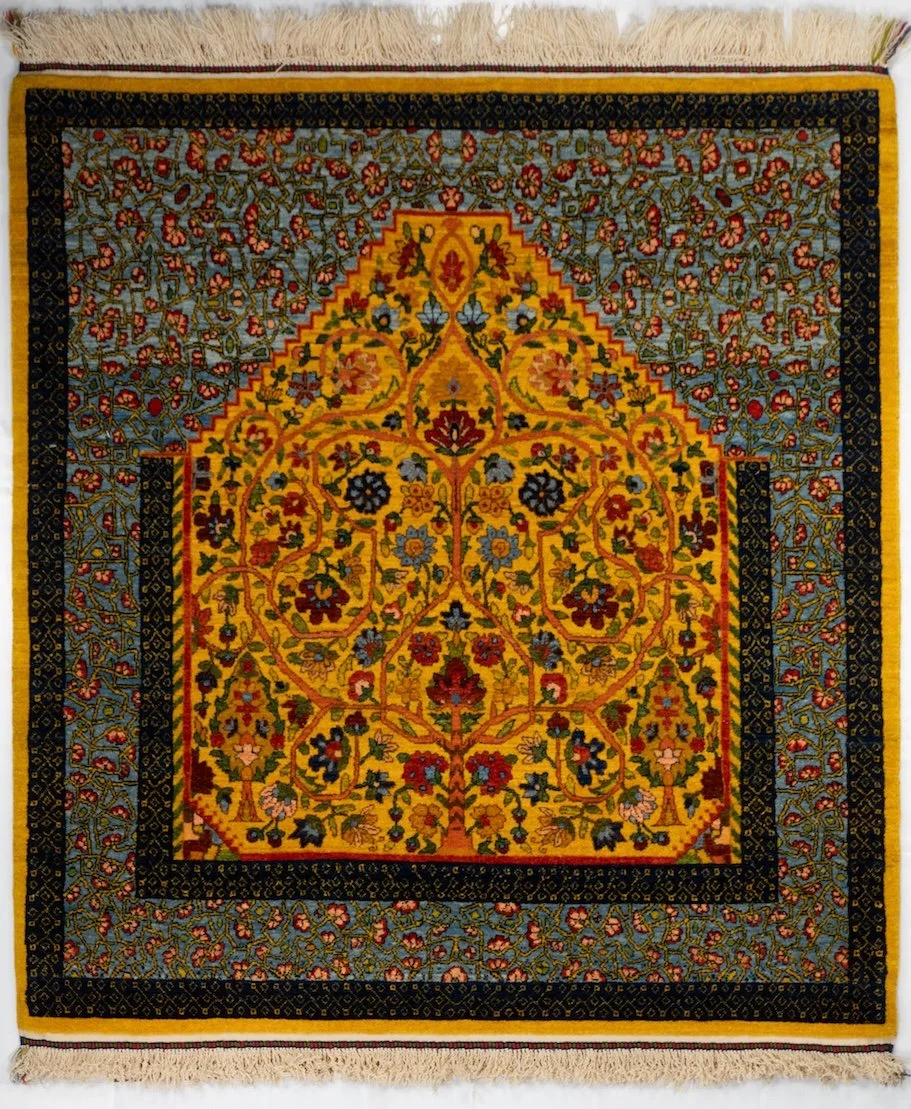 4'1"x4'5" Qashqaii, Tribal (Mehrab)