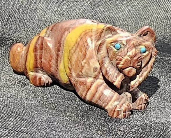 Dolomite Bobcat with Fox Turquoise eyes