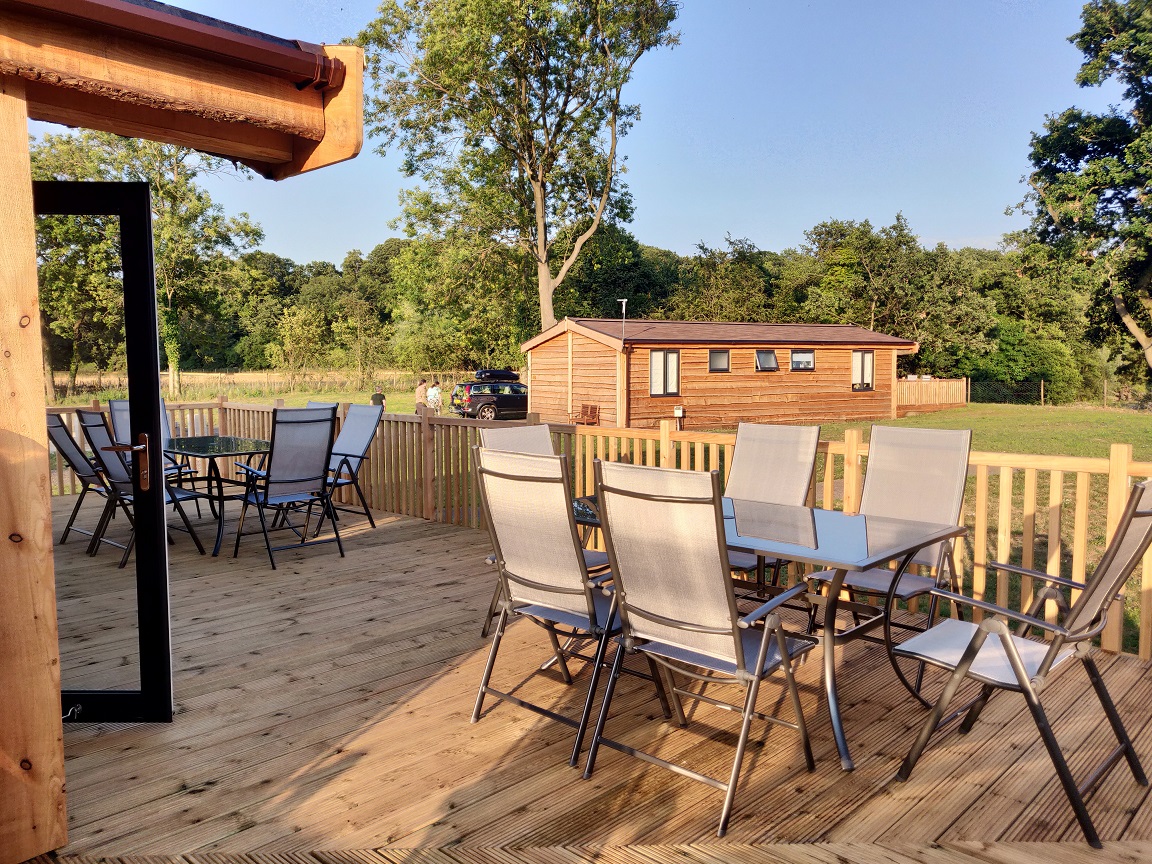 Curlew front terrace.jpg