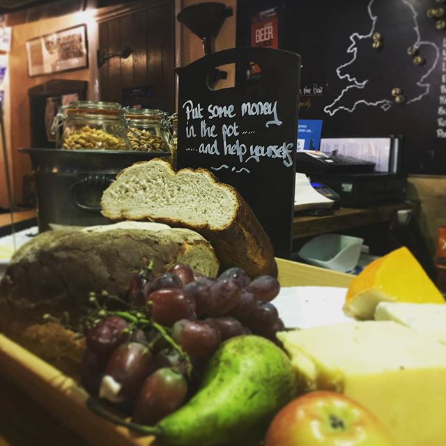 Variety of cheese to go with local pints or selection of wines on a chilled Saturday evening... throw some change in pot and help yourself! #HelpYourself #Nibbles #Freehouse #publife