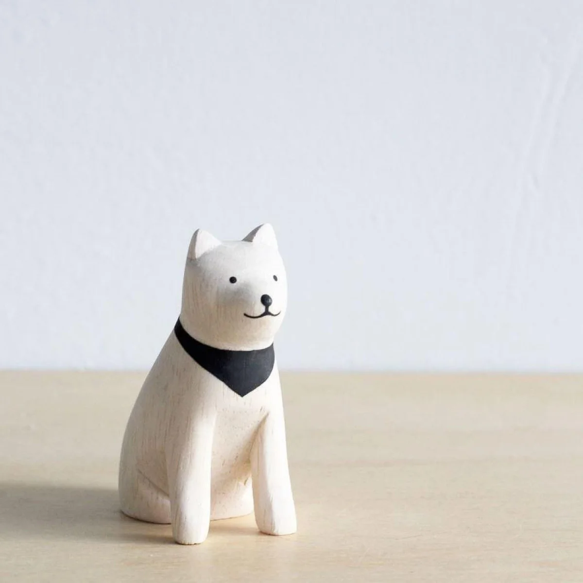 designstuff-t-lab-polepole-akita-dog.jpg