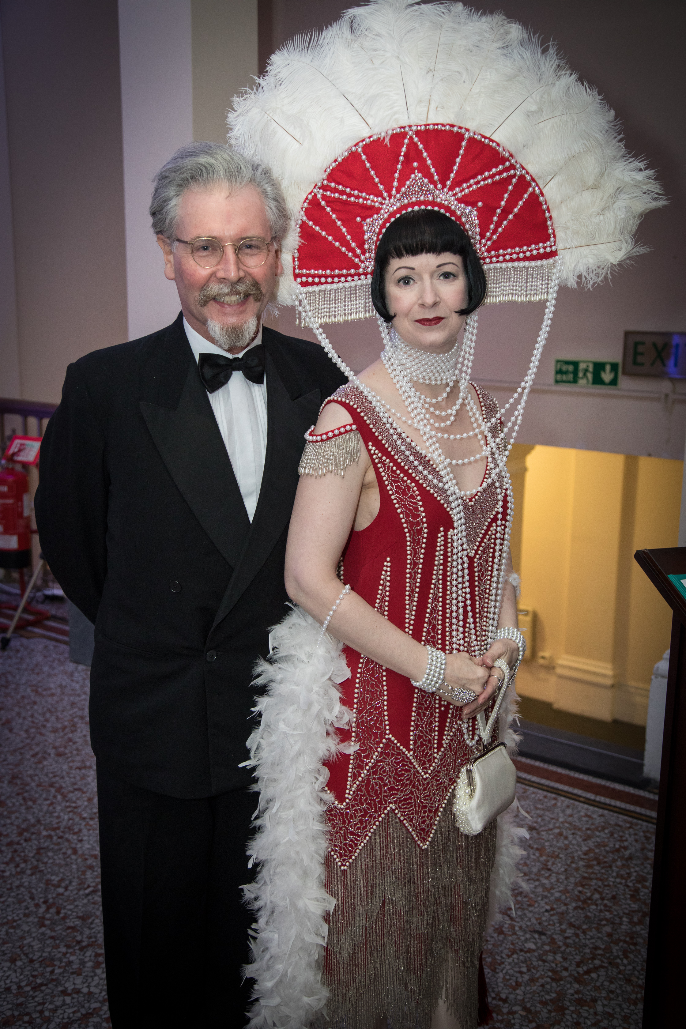 Couple in Art Deco costume