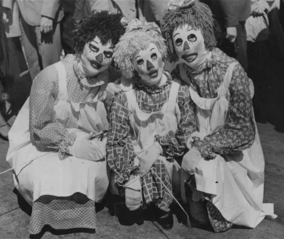 "Raggedy Ann" costumes