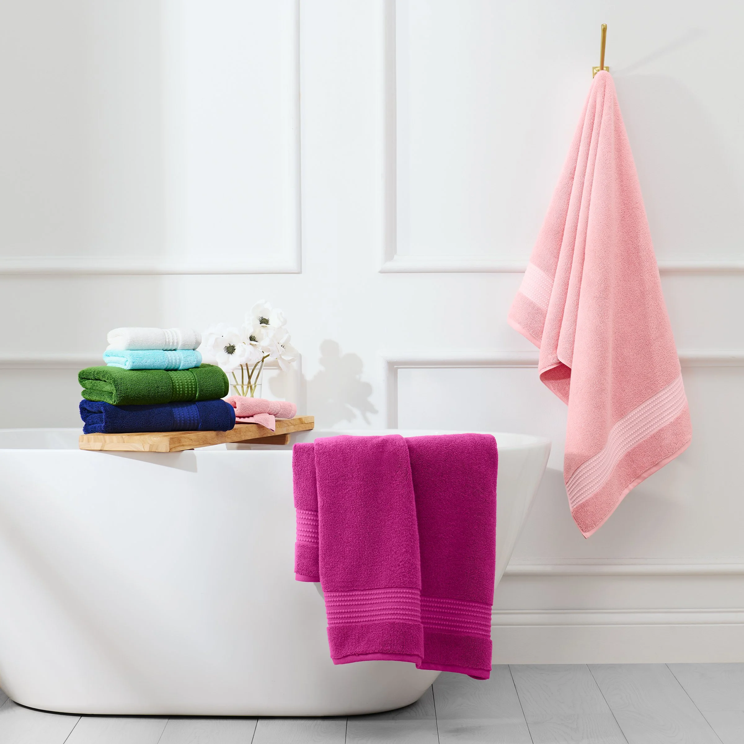 KS_Dot_Dobby_Towel_Multi_Lifestyle_Towel_Collection_2.jpg