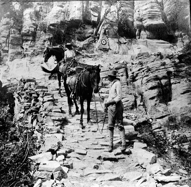 The Grand View Trail in 1905.