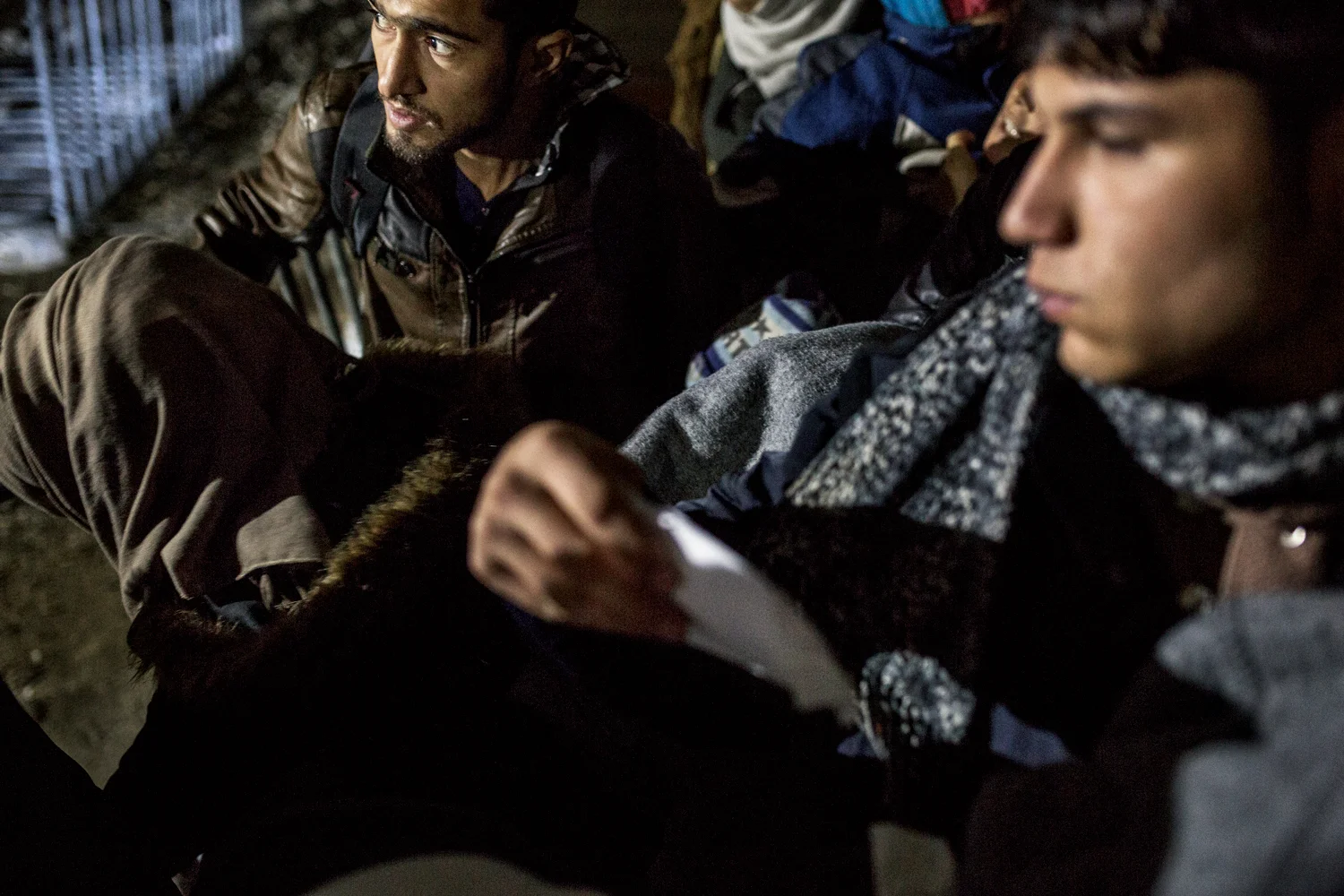  A group of people crowds around the border point of Greece with Macedonia in Idomeni before its imminent closure, January 2016. During the night of 18th November 2015 Macedonia, Serbia, and Croatia forewarning amended their border policies leaving t