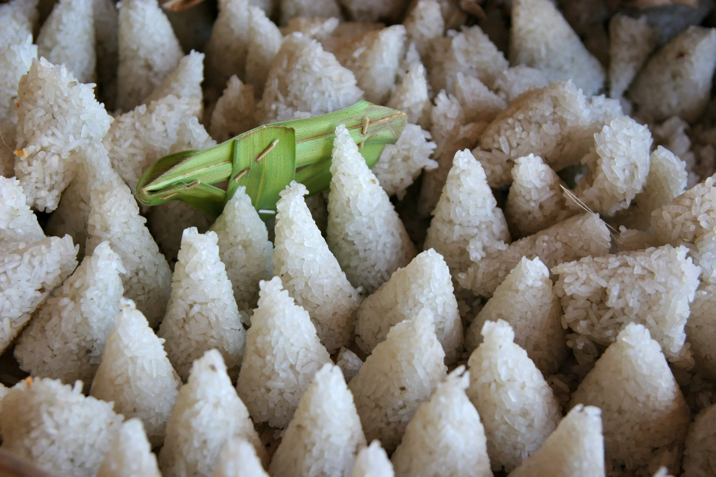 Bali_Rice mountain Offering.jpg