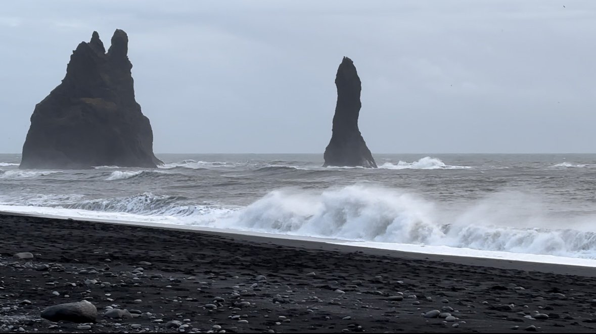 reynisfjara 1.jpg