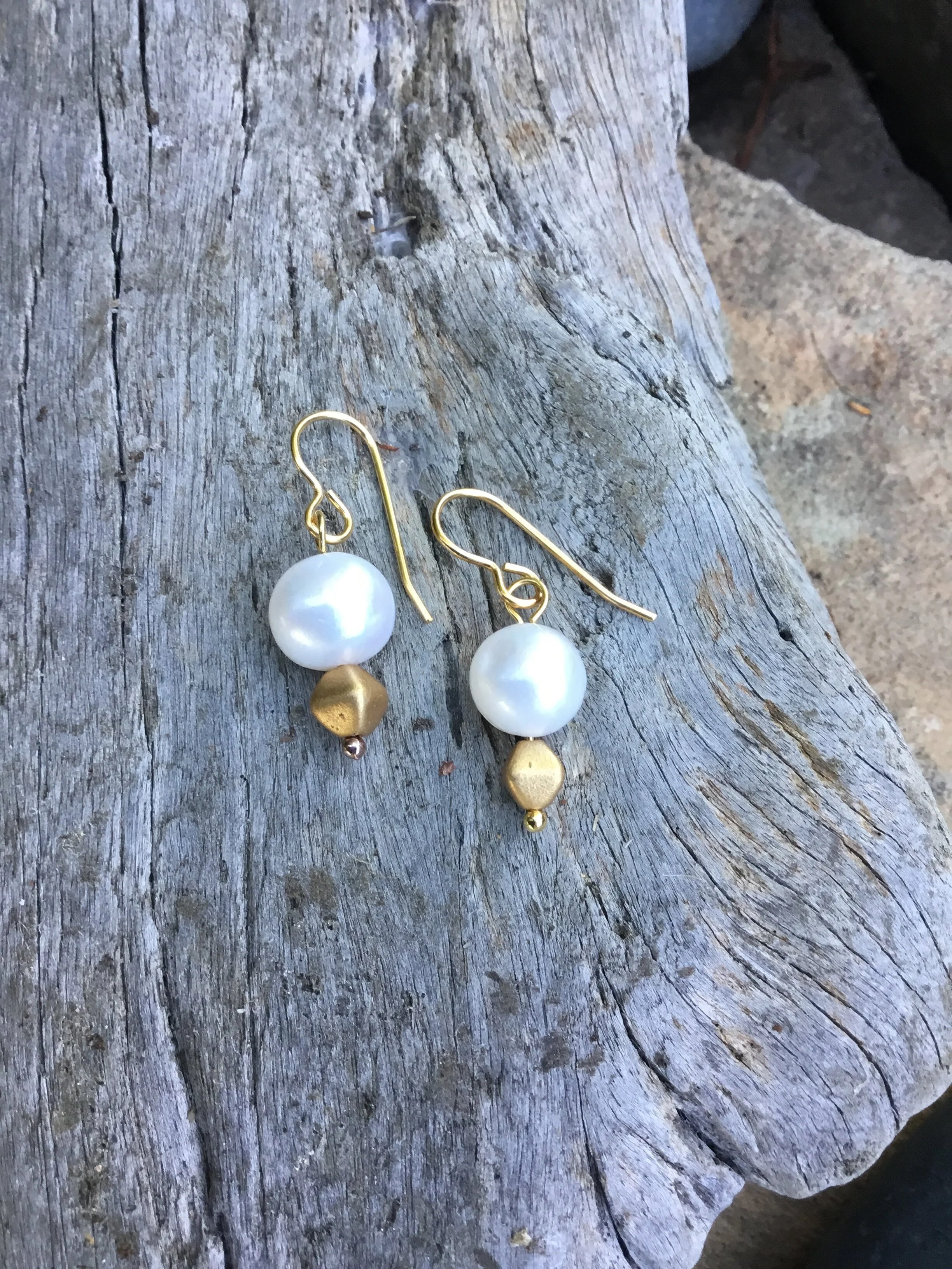 Fresh Water Pearl earrings (Czech gold bead accent)