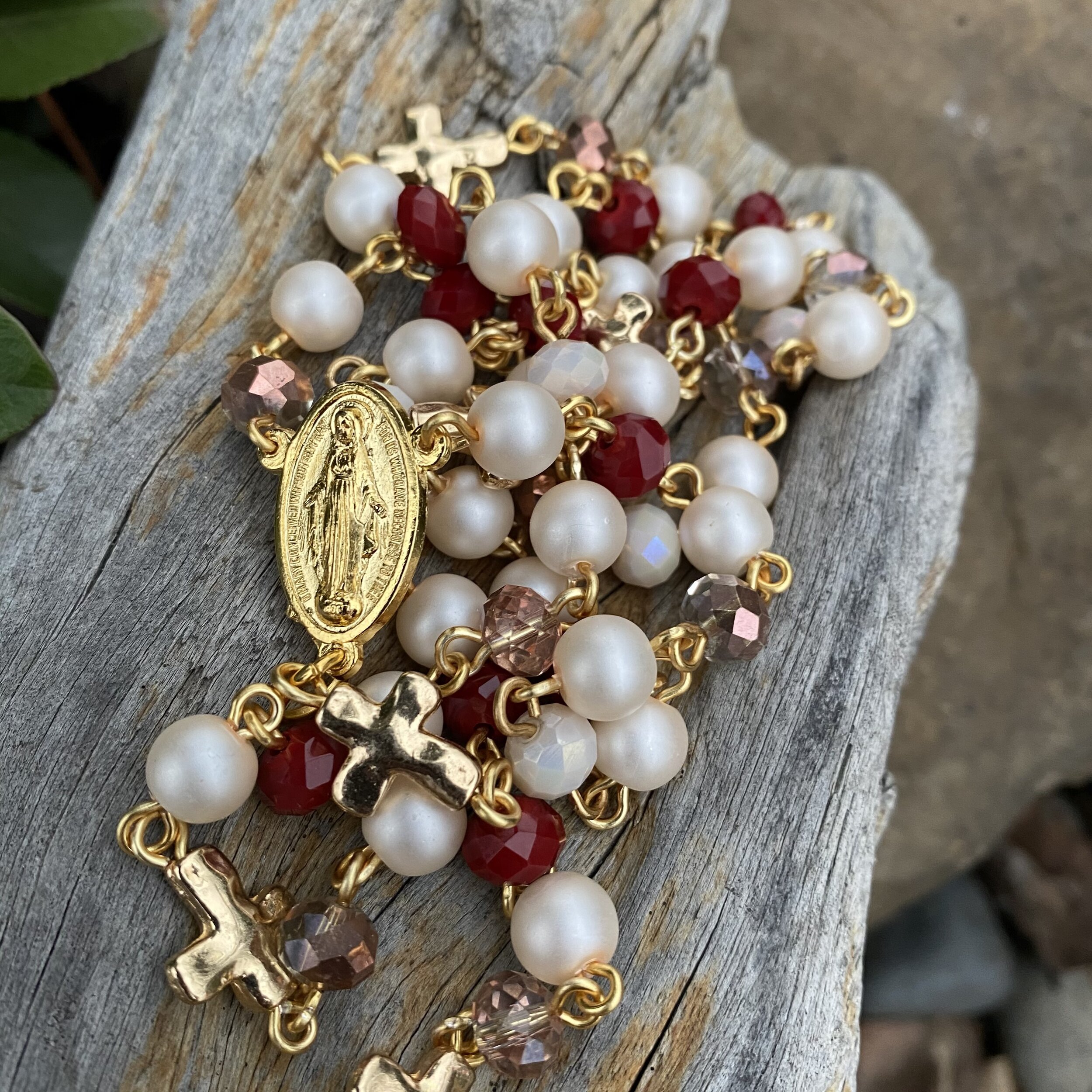 Mixed Bead Rosary (Red Crystal, Rose Gold Crystal, Matte Pearl) — Out of  the Blue Bead Works