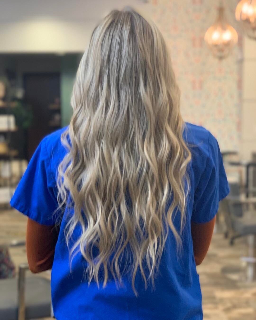 Brilliant blonde by Ali @hairbyalisimon  #blonde #naturalblonde #atxblonde #milbonpro #milbonrepair #360beautifulhair #bonesday #milbonhair #milbon #milbonproducts #milbonusa