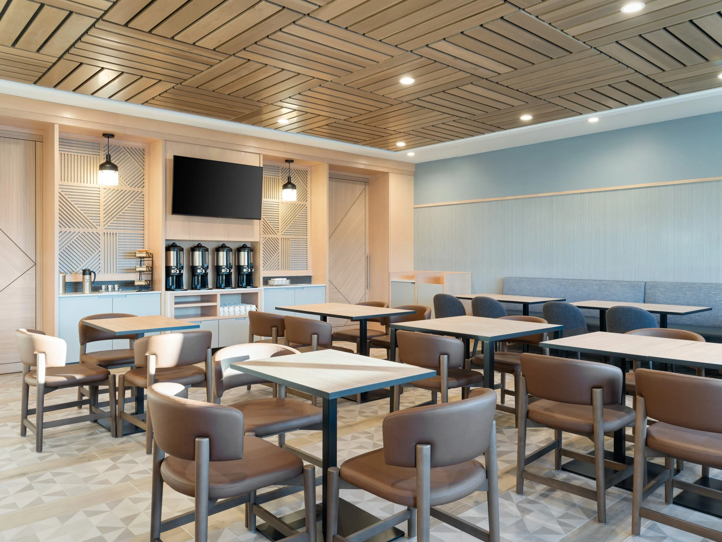 cprzc hyatt place casper breakfast 2.jpg
