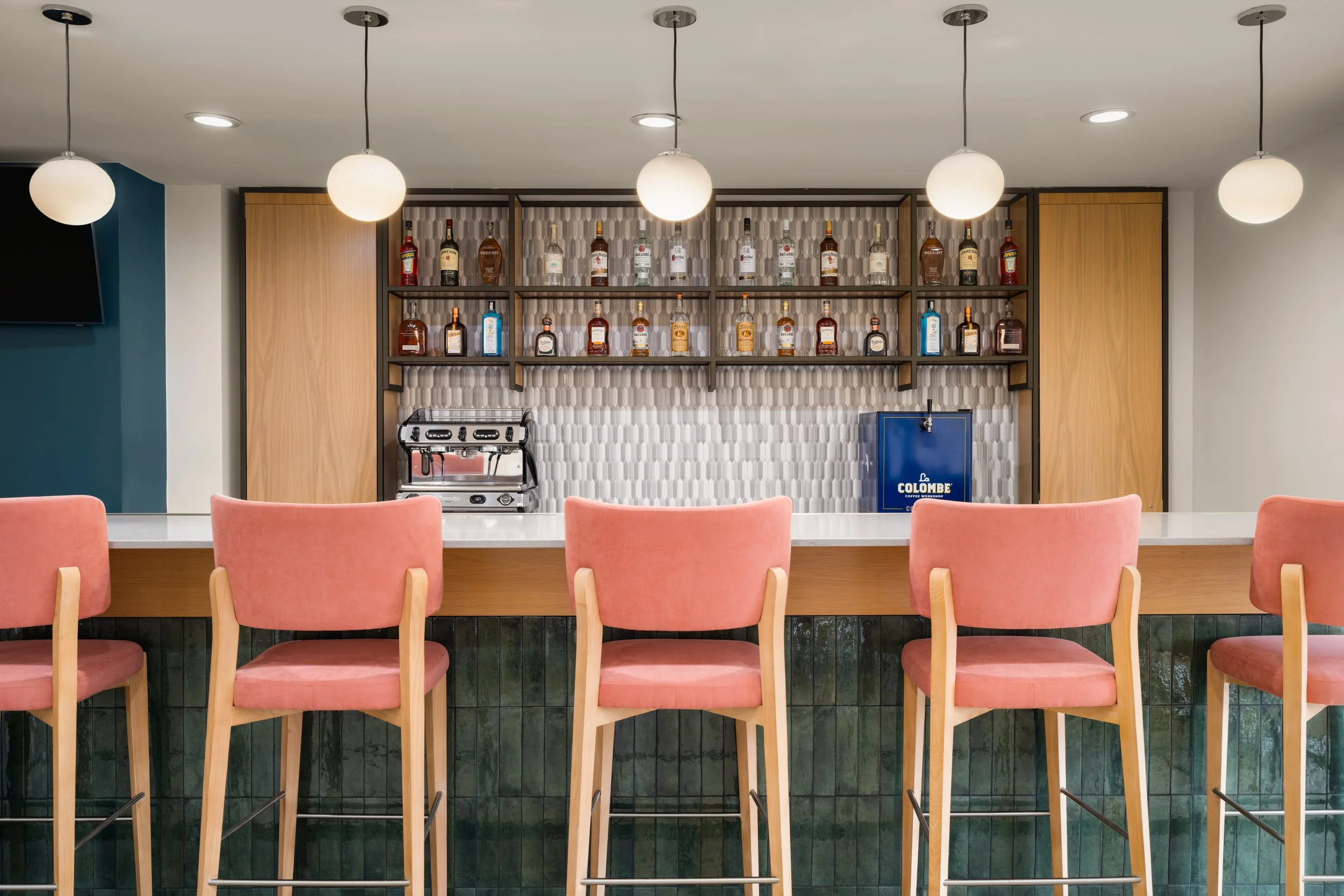 myroc voco the shelby myrtle beach cafe bar 1.jpg