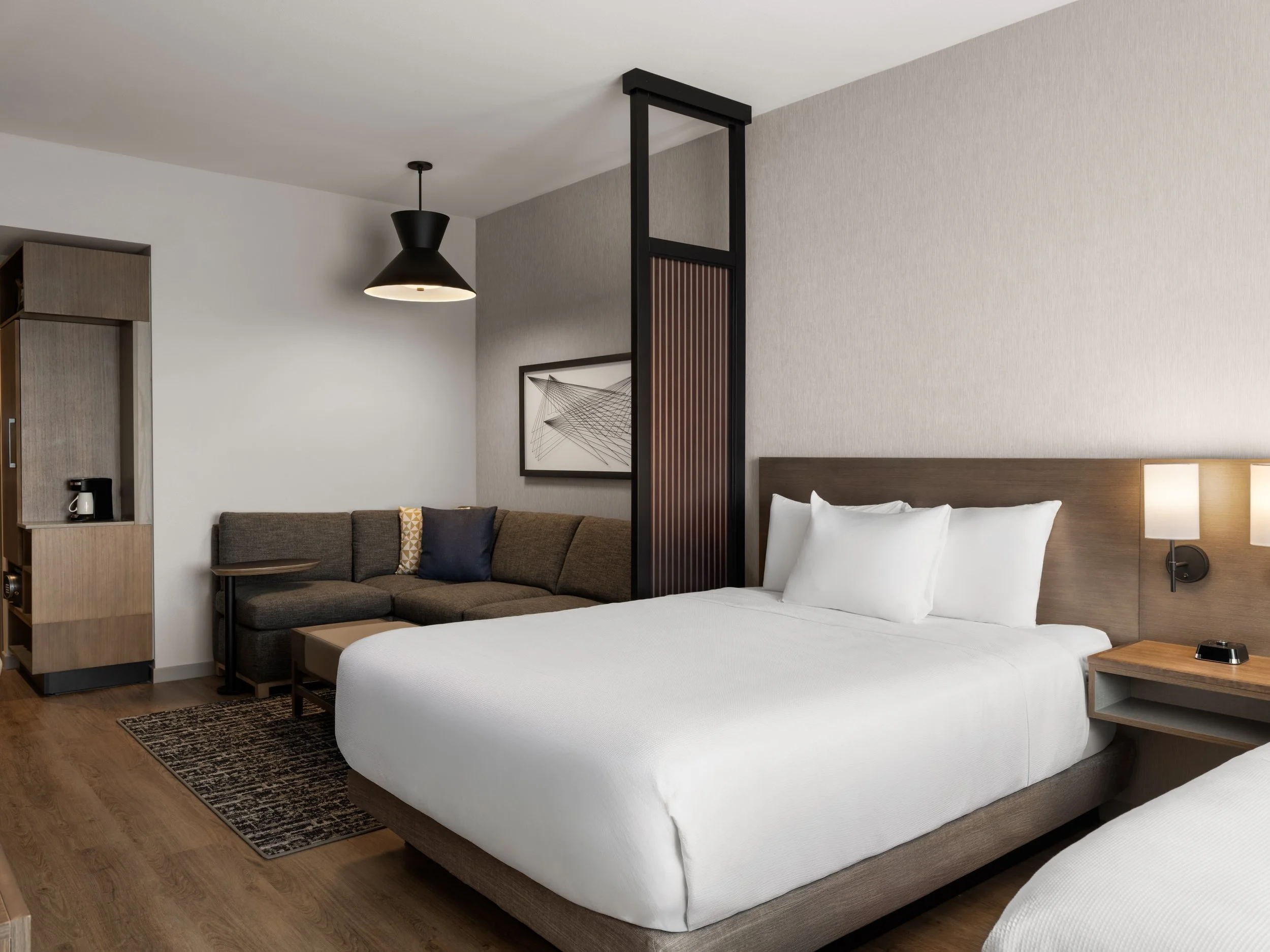 bilzb hyatt place billings rm428 hflq 2.jpg