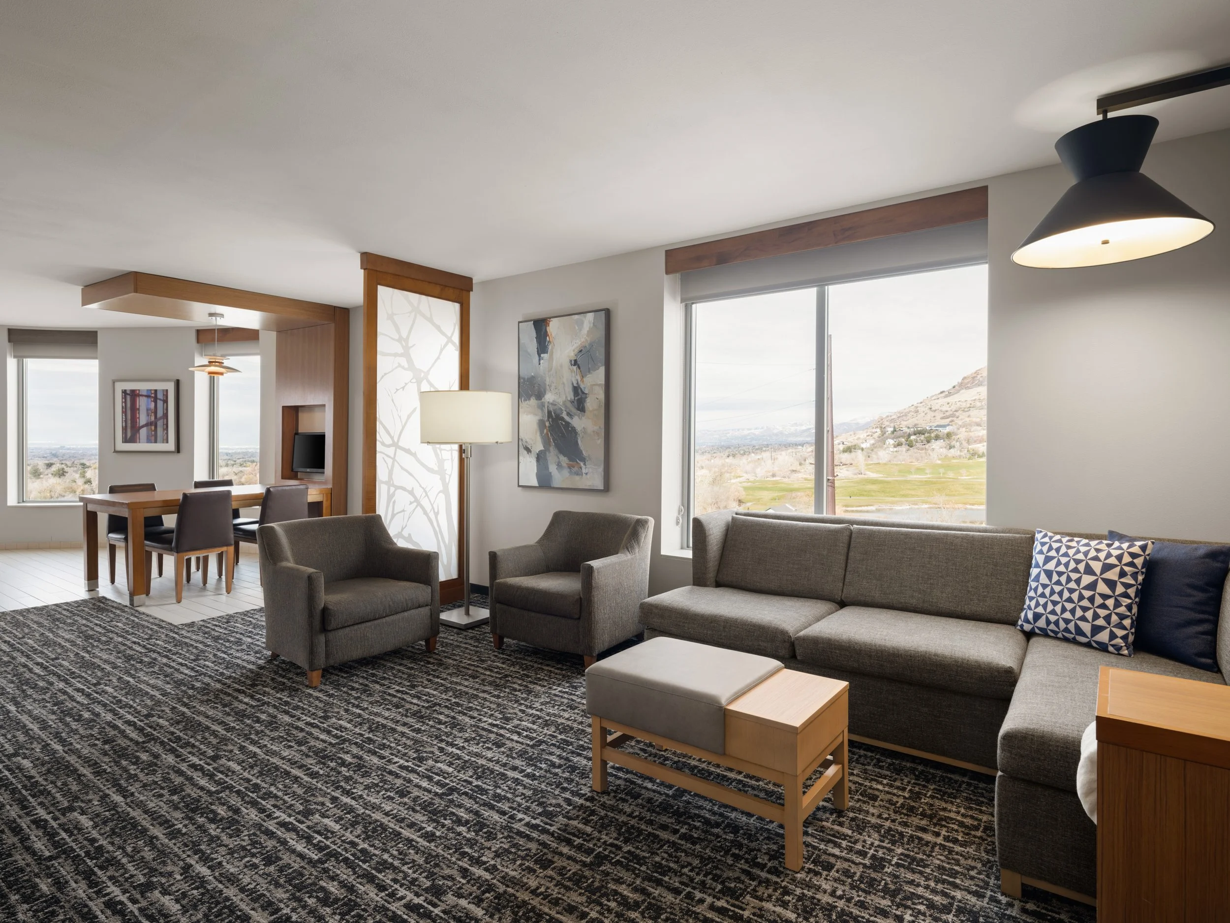 slczc hyatt place salt lake city rm420 s1bk 1.jpg
