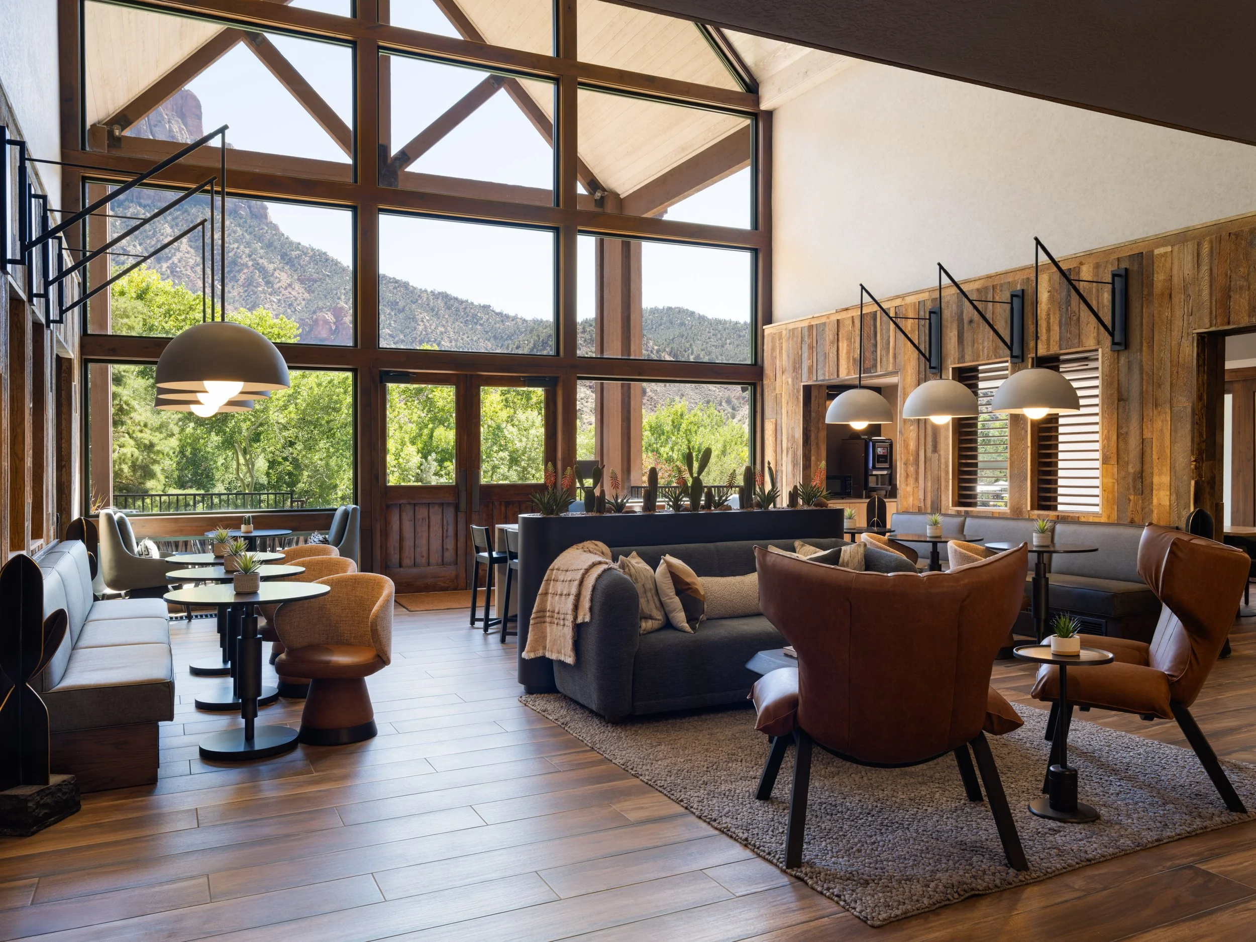 sguzz hyatt place springdale zion lobby 6.jpg