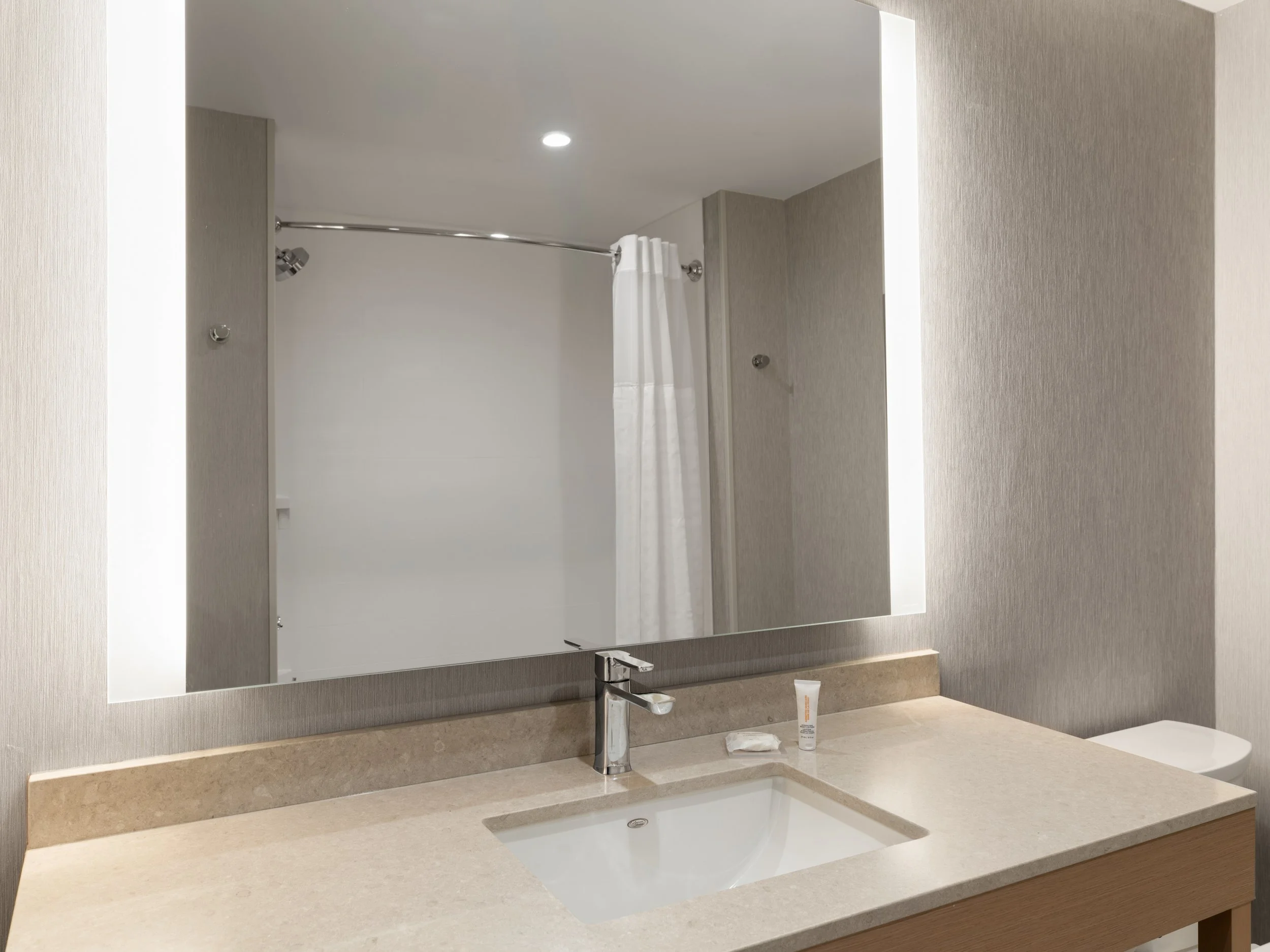 cprzc hyatt place casper rm415 1vwq 5.jpg