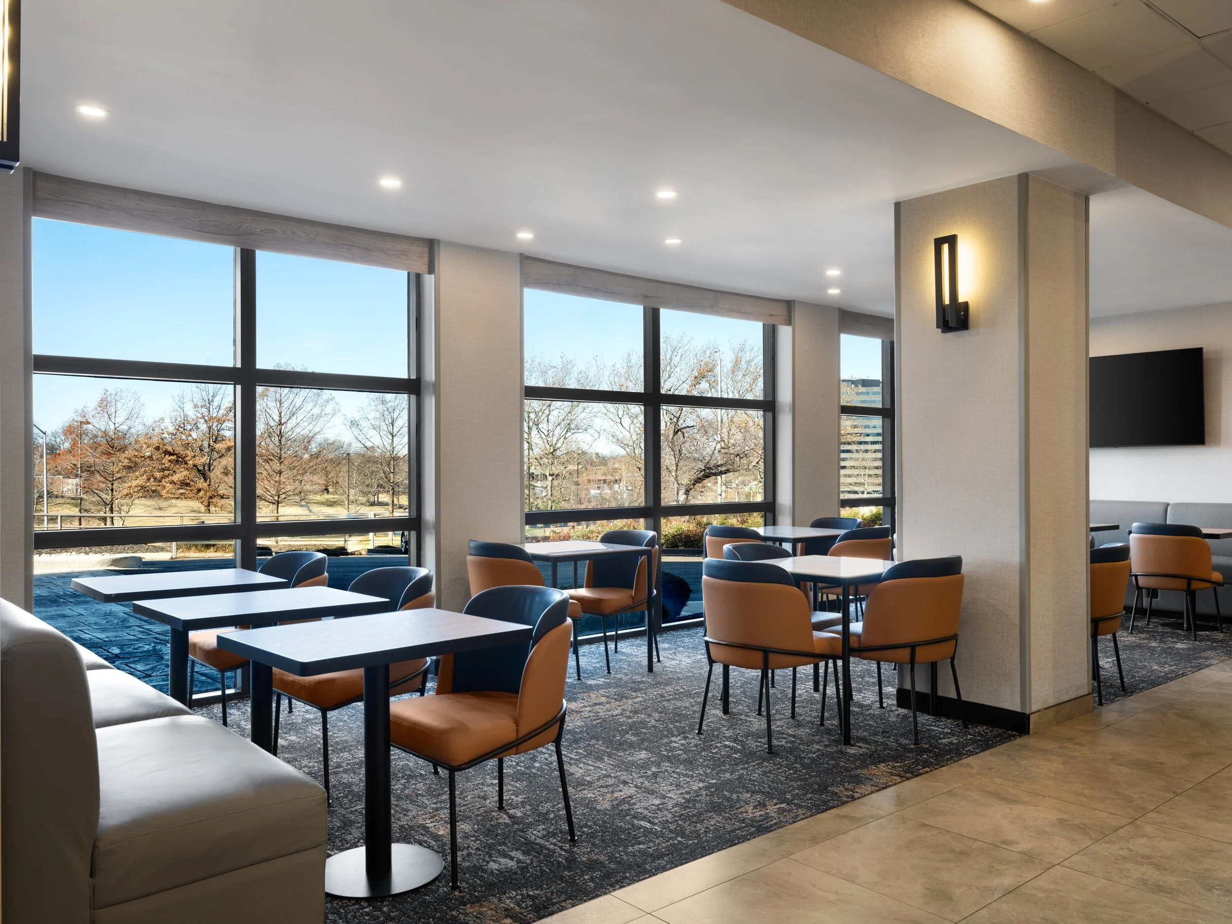 mkczm hyatt place placery seating 2.jpg