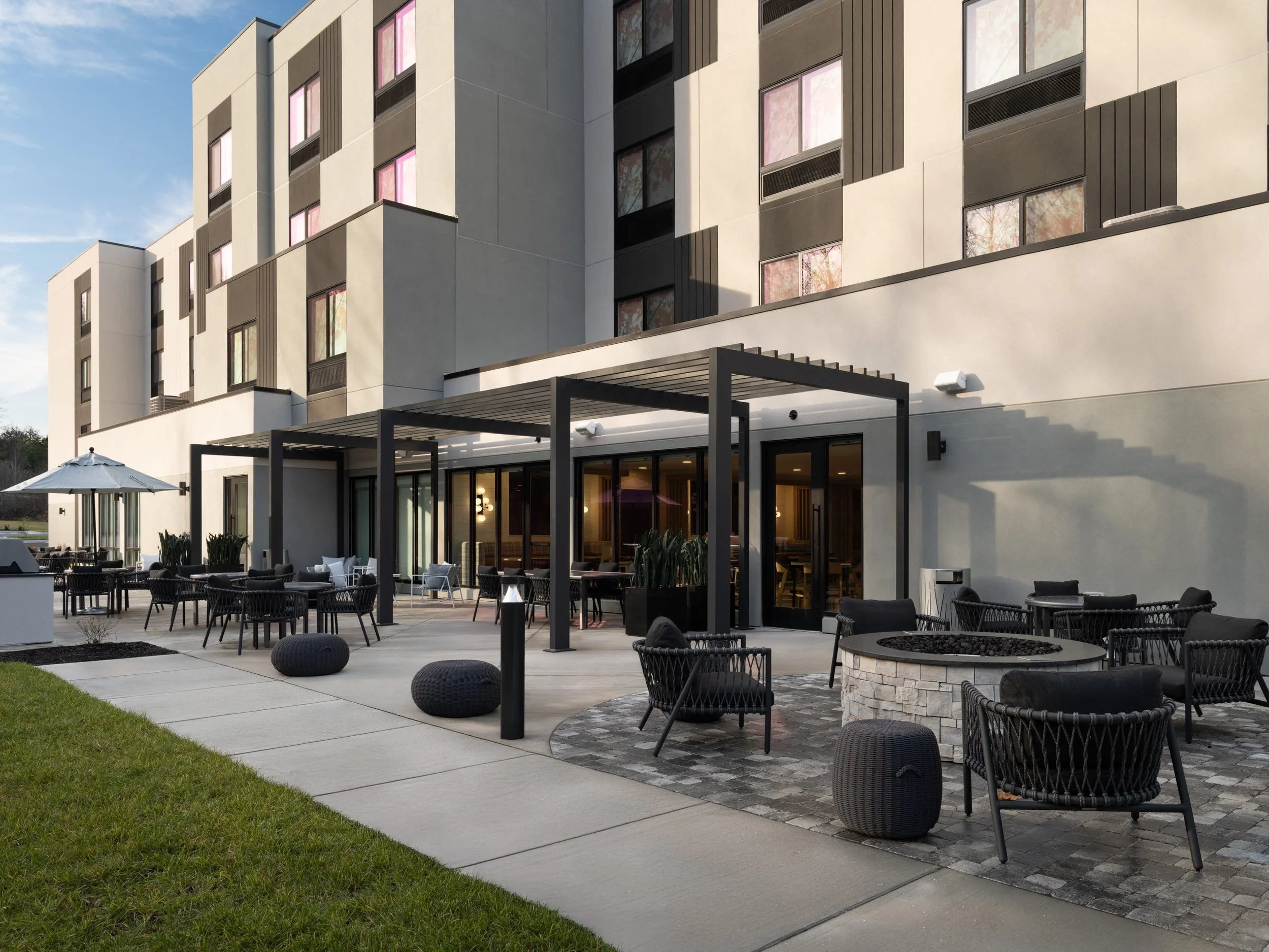 lexcf fairfield lexct towneplace corbin patio.jpg