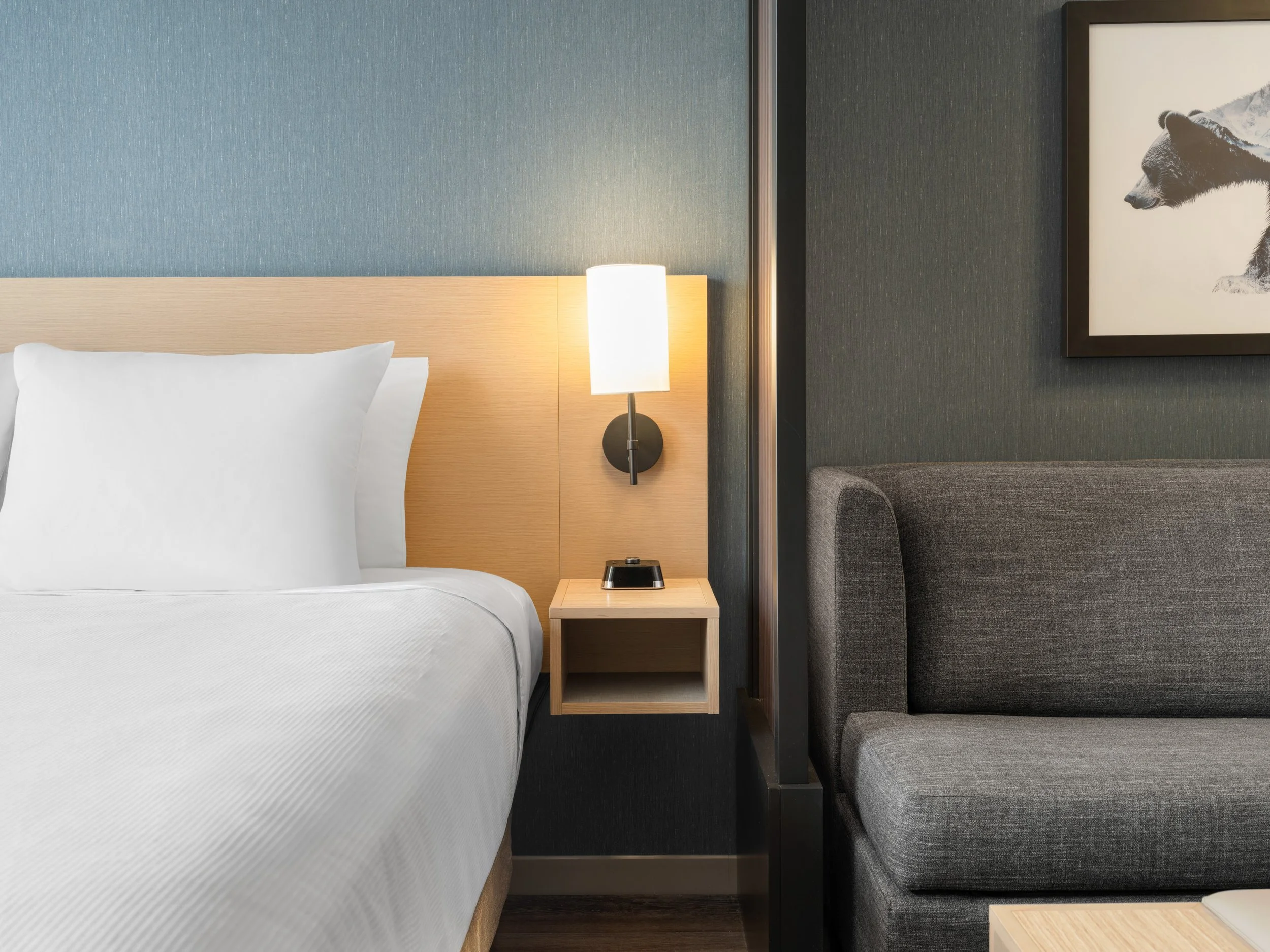 cprzc hyatt place casper rm412 king 2.jpg