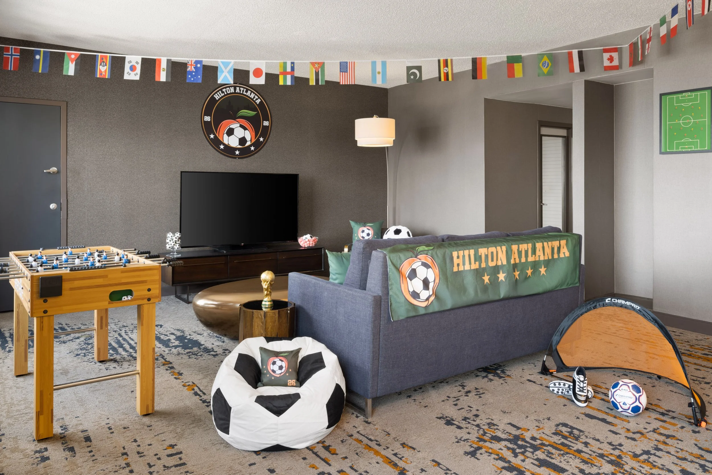 atlahhh hilton atlanta rm2718 2.jpeg